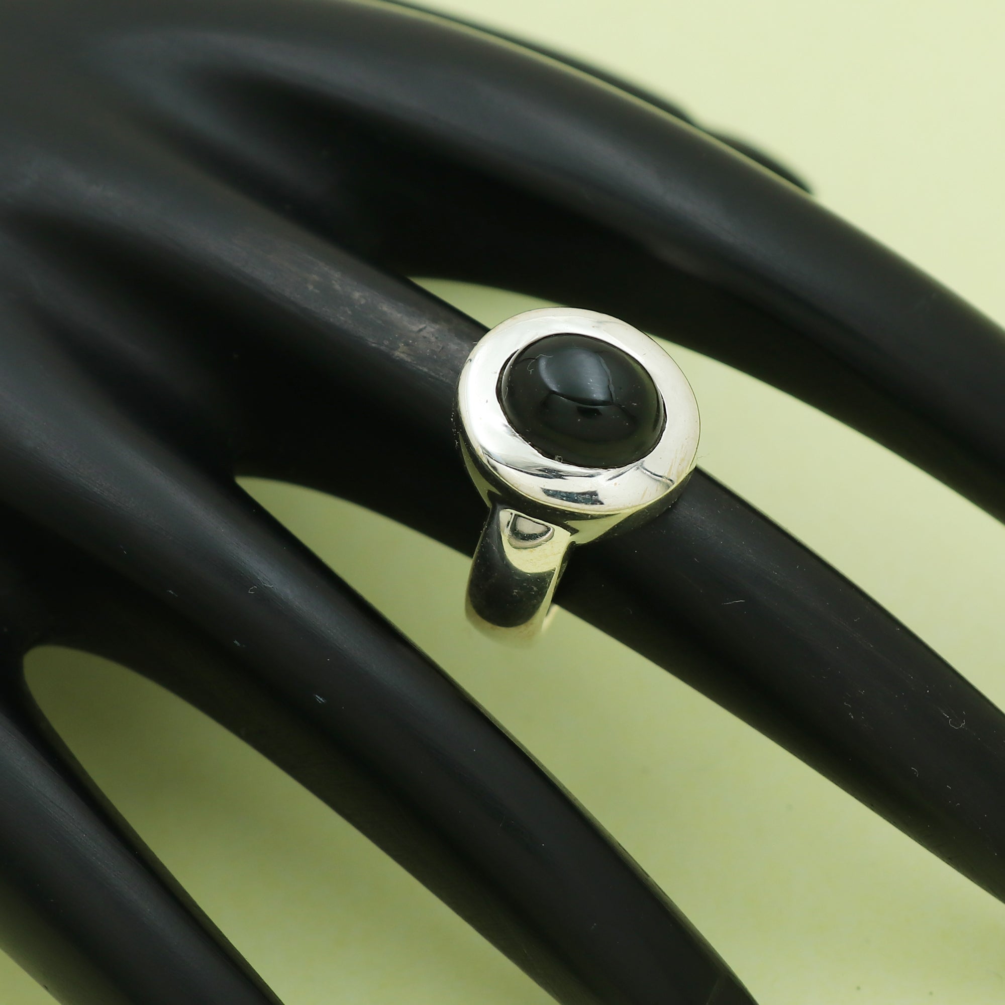 Oval Ring