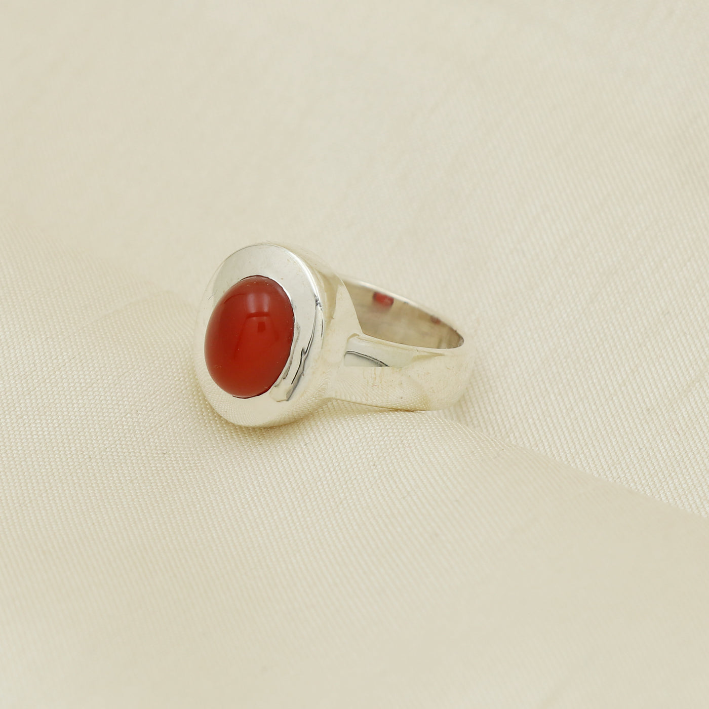 Oval Red Onyx Ring