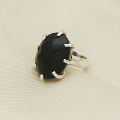 Oval Shape Black Onyx Gemstone Ring