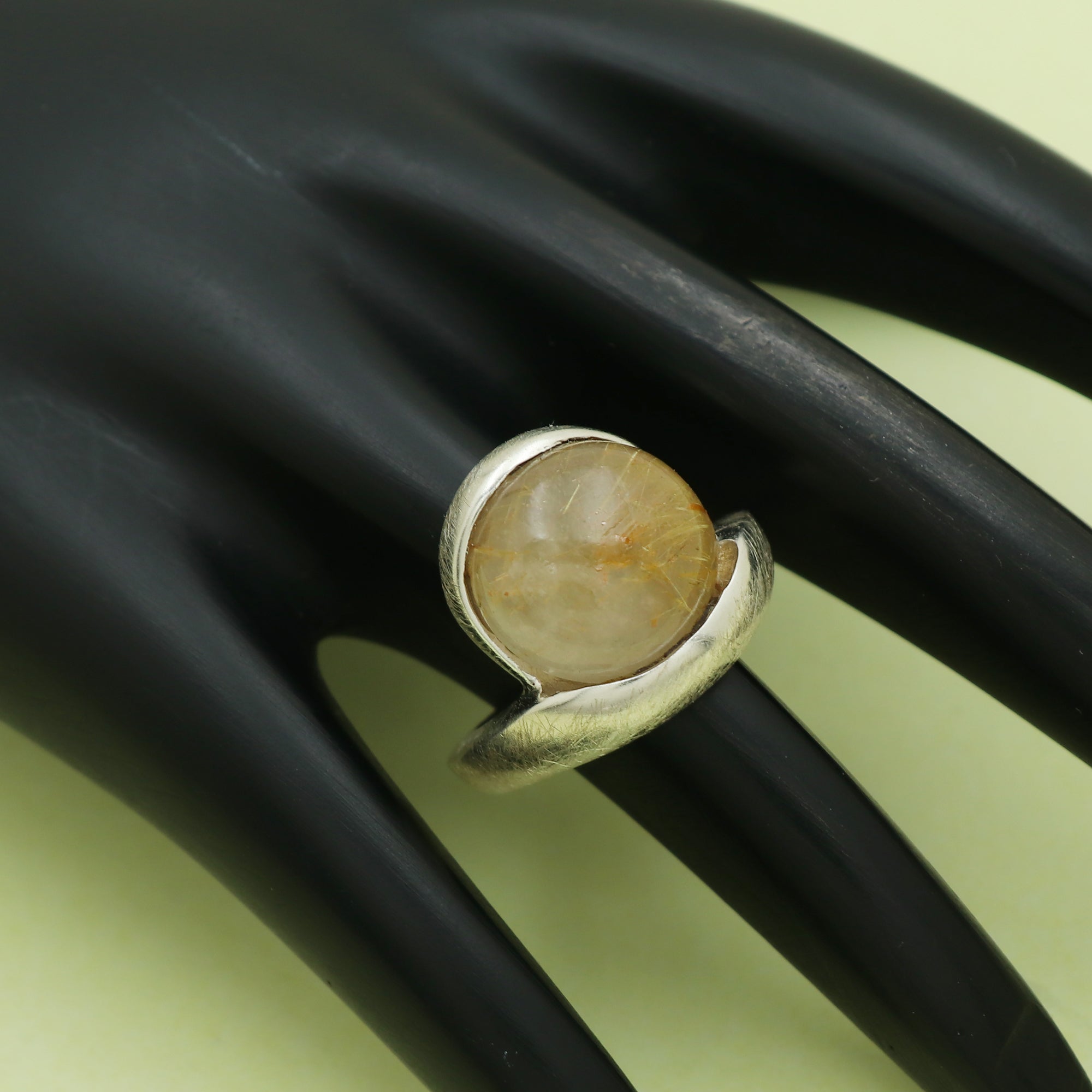 Ball Ring