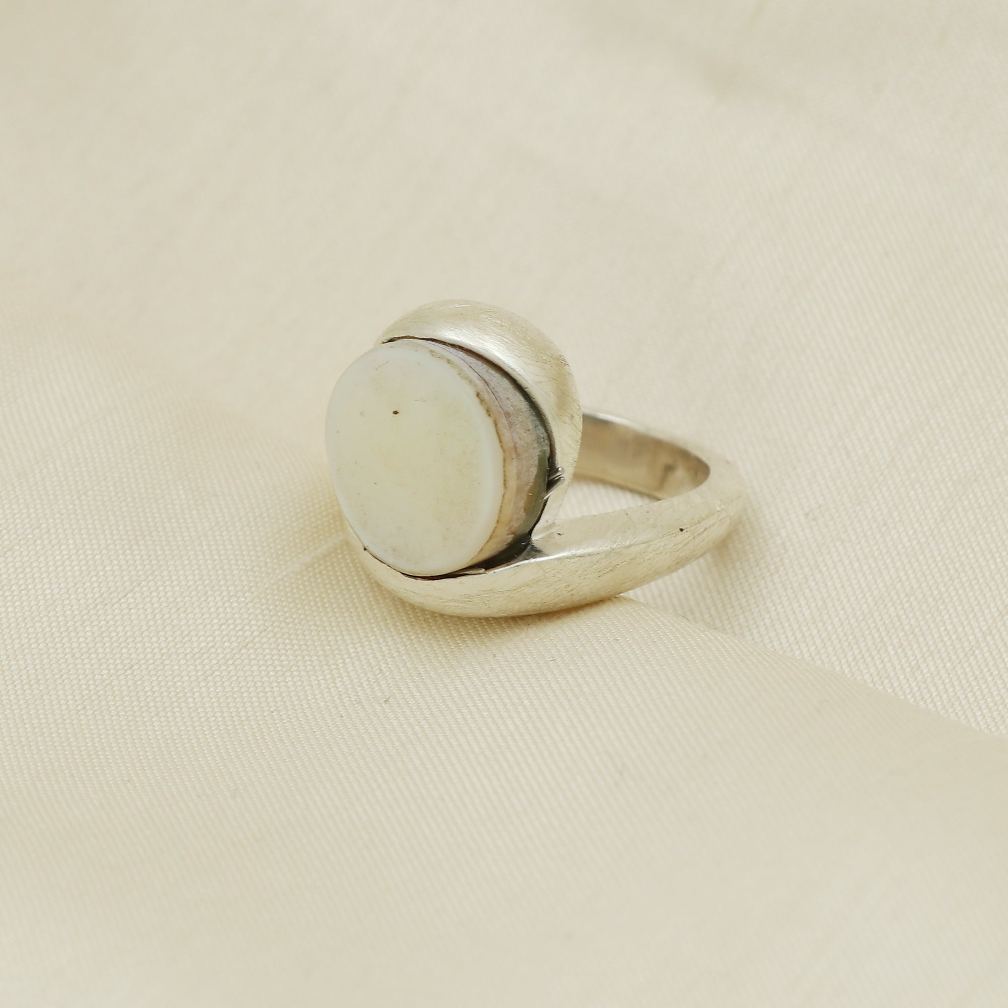 Ball Ring