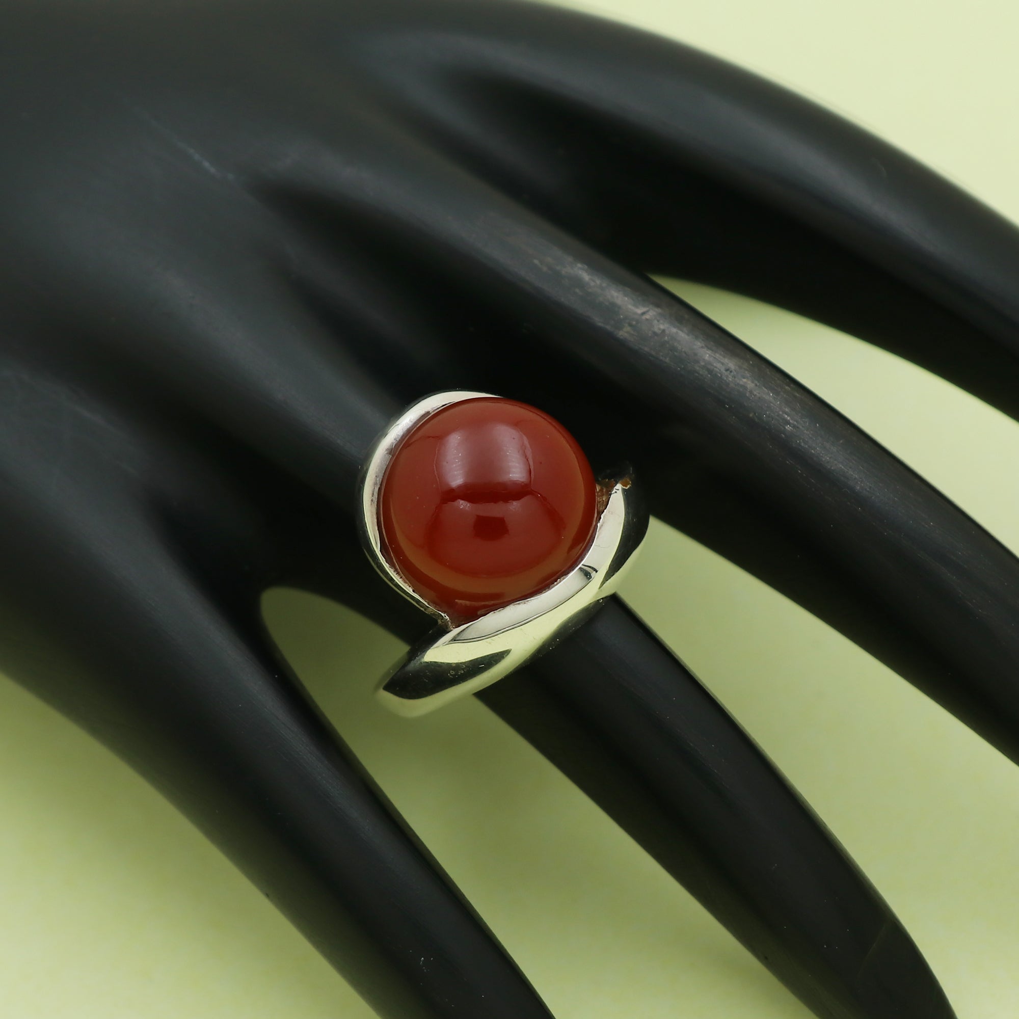 Ball Ring