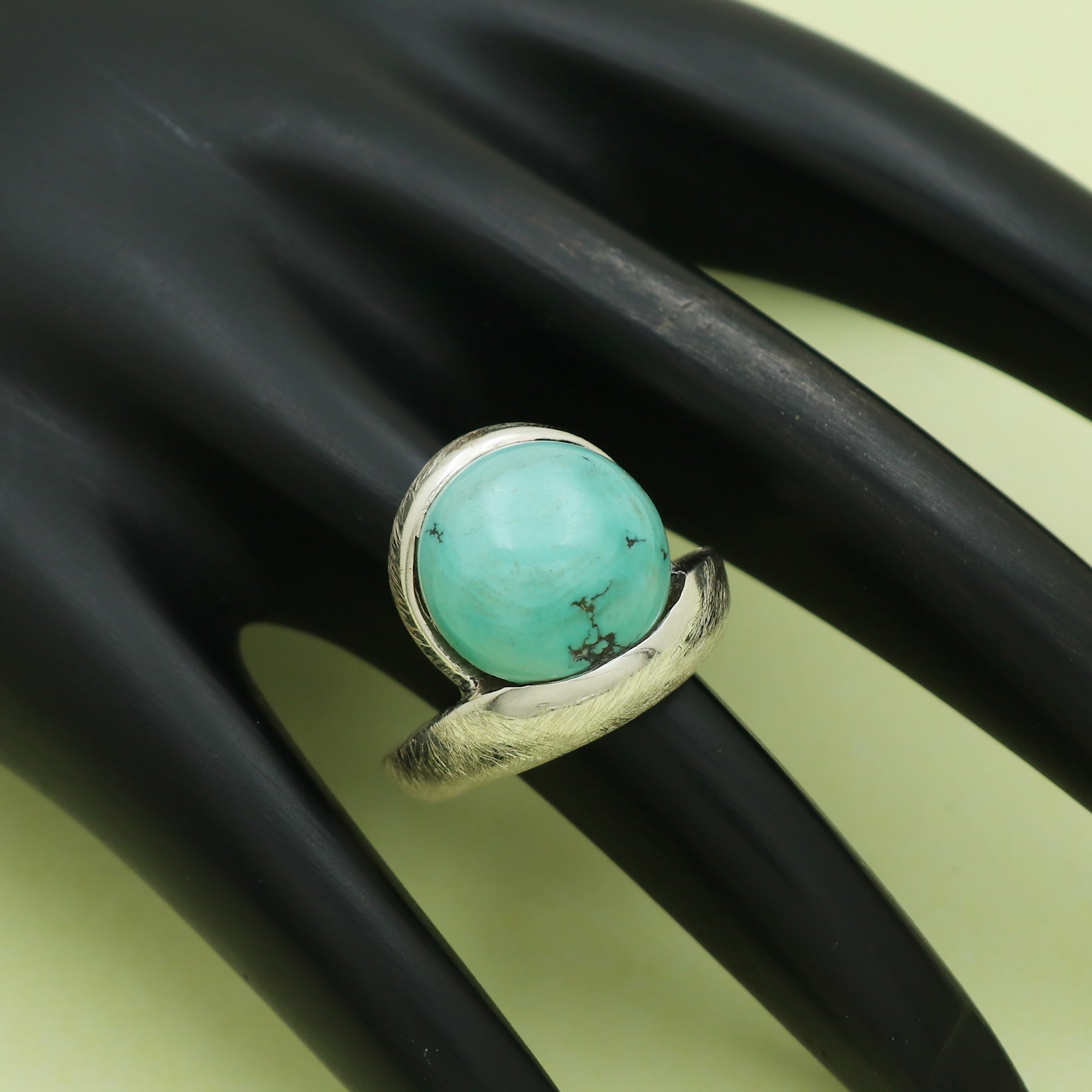 Ball Ring
