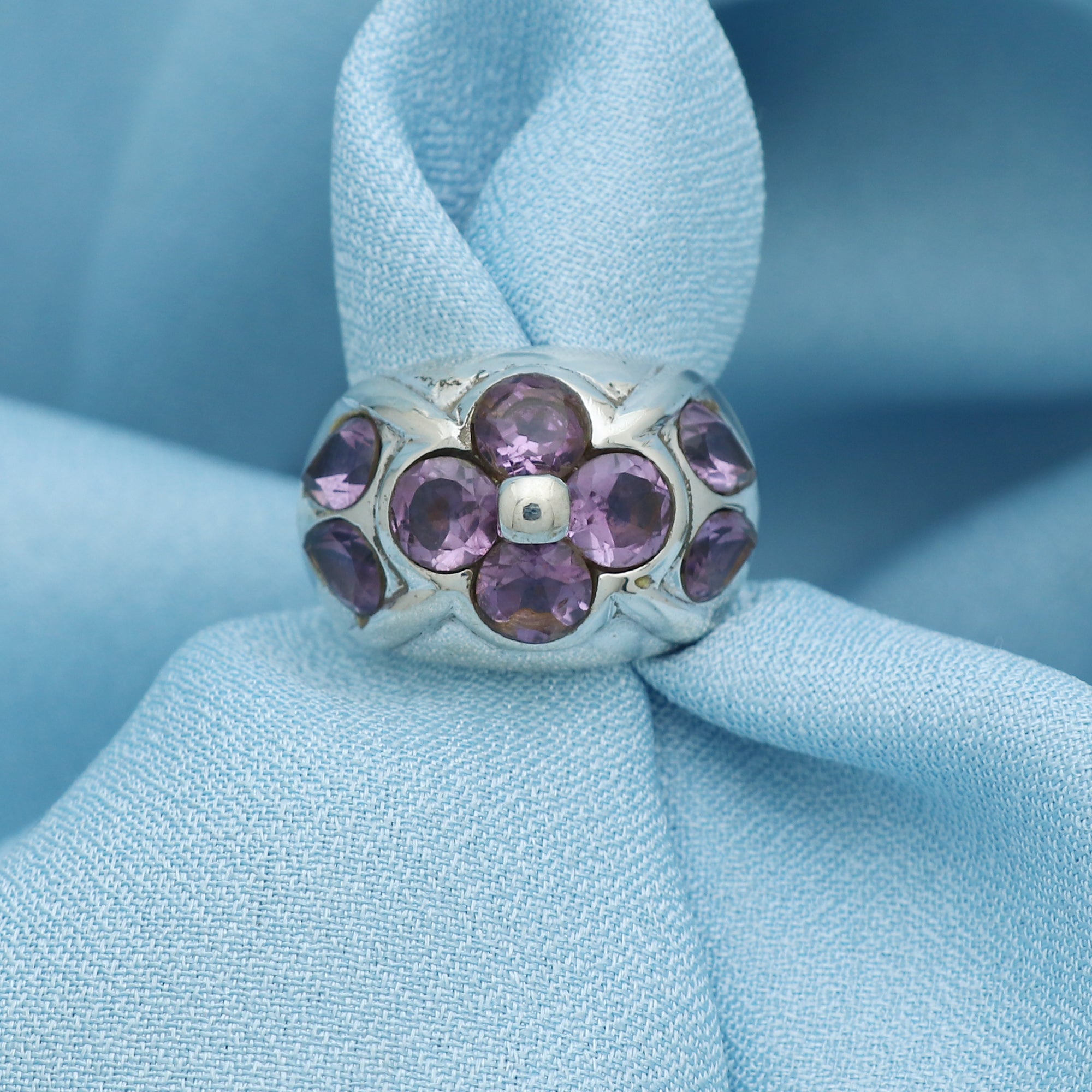 Flowery Gemstone Band