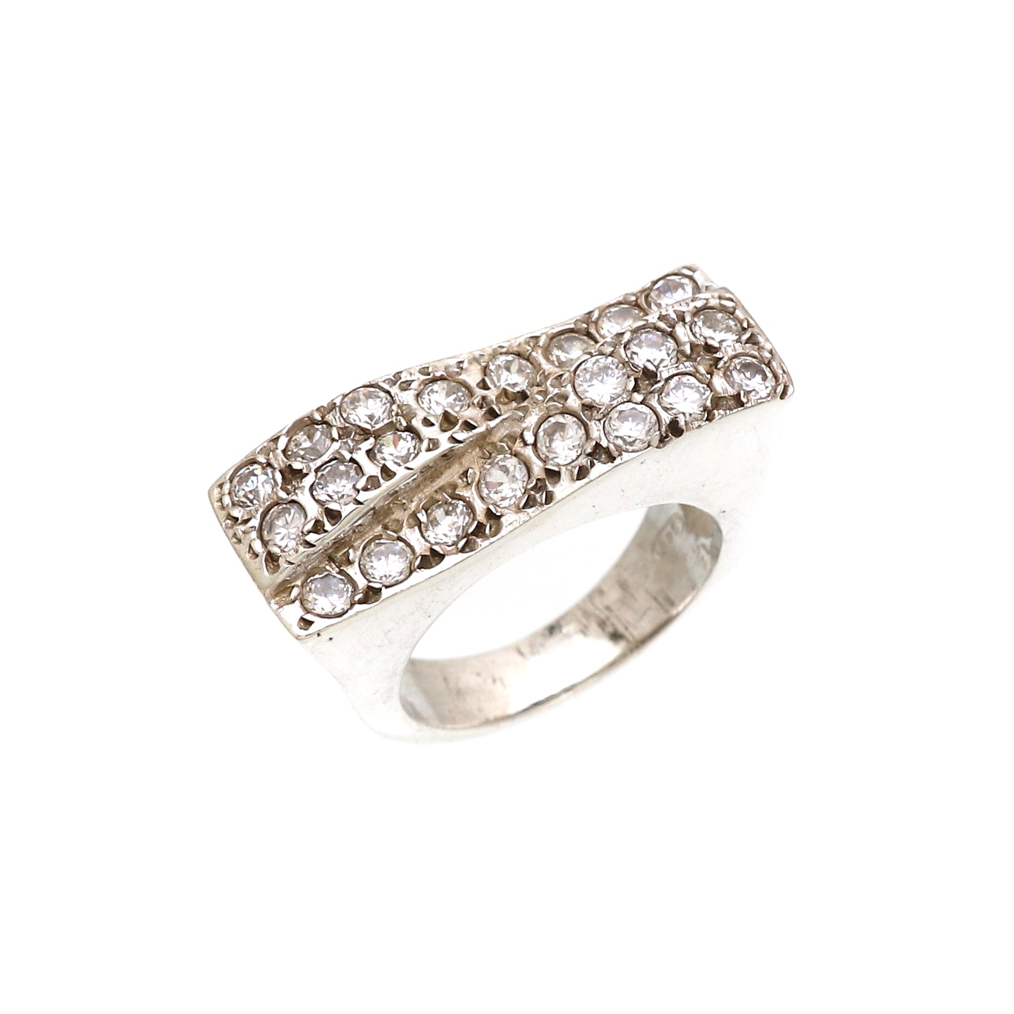 See Saw Ring