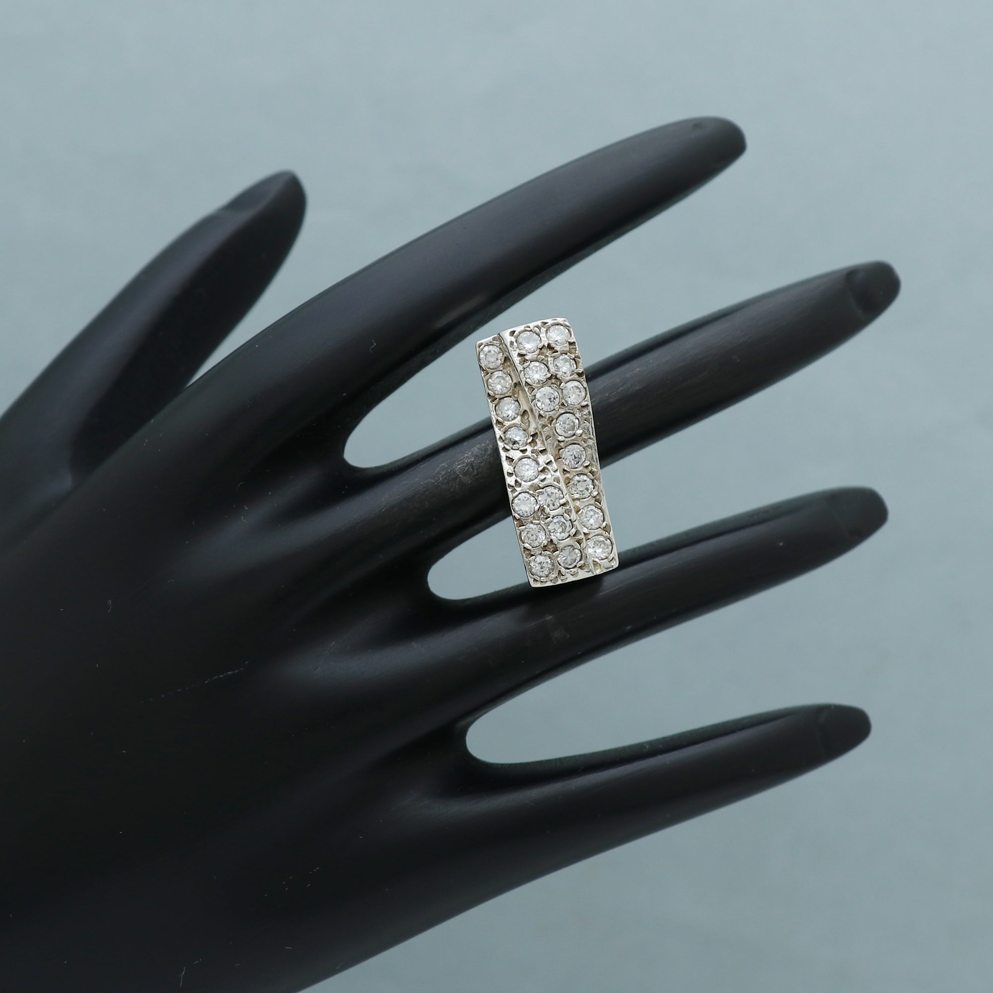 See Saw Ring