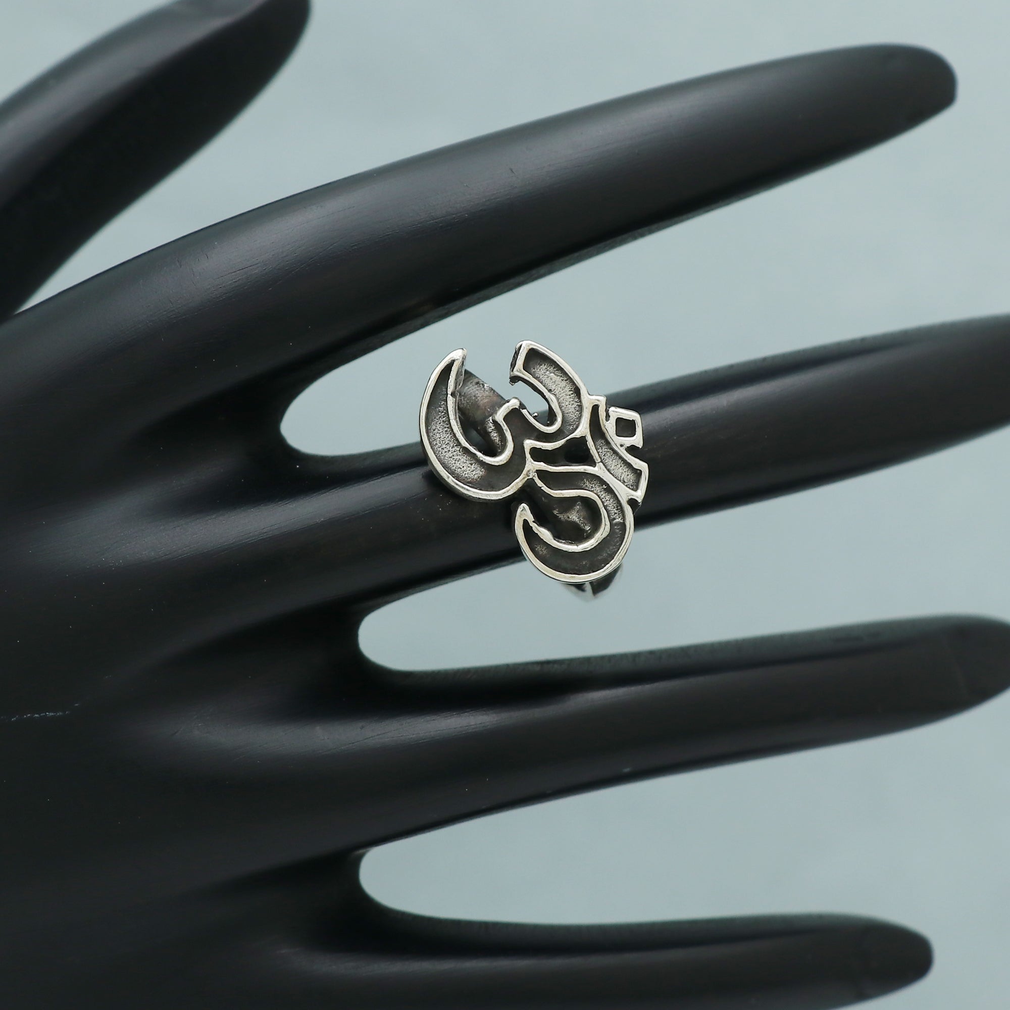 Om Ring