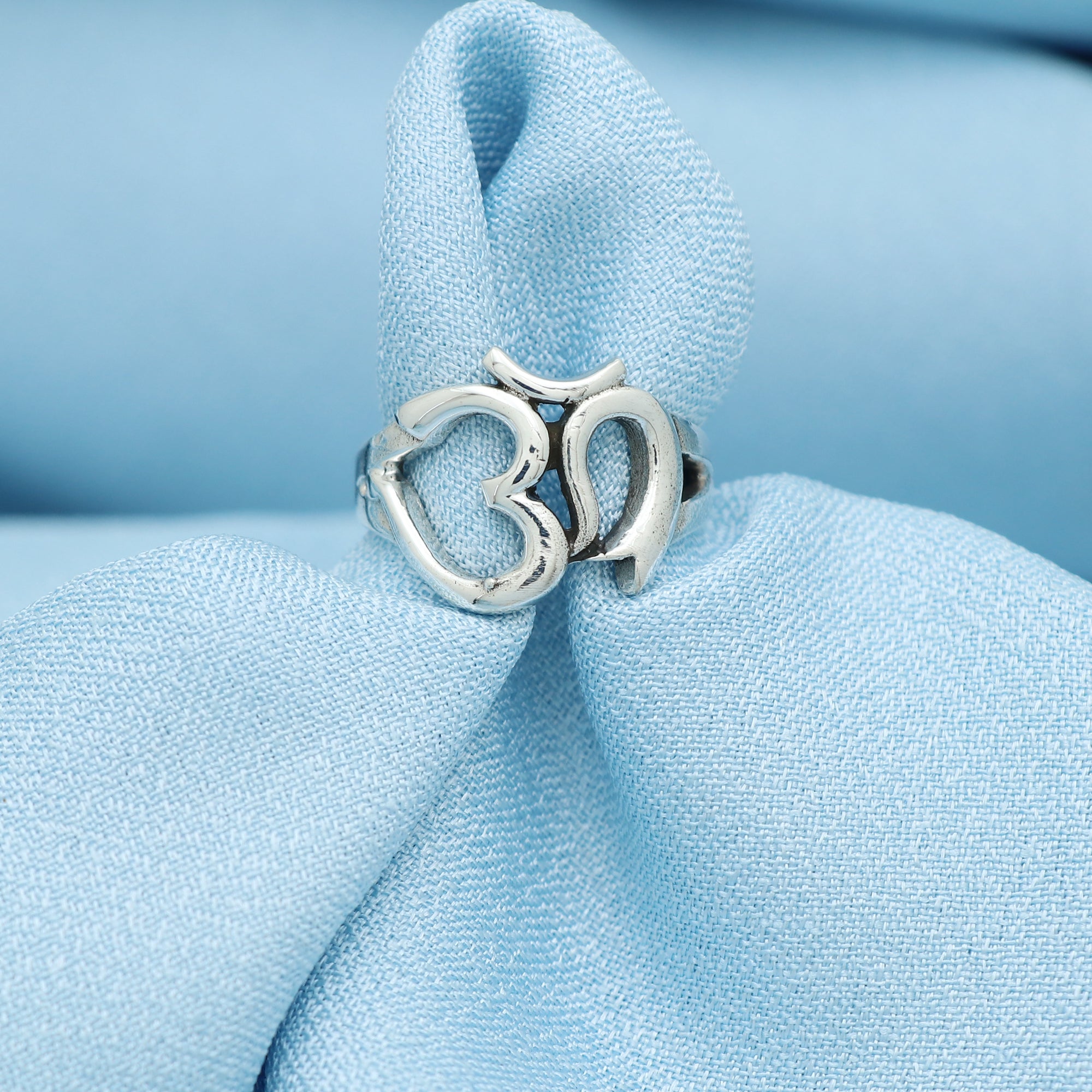 Om Ring 2