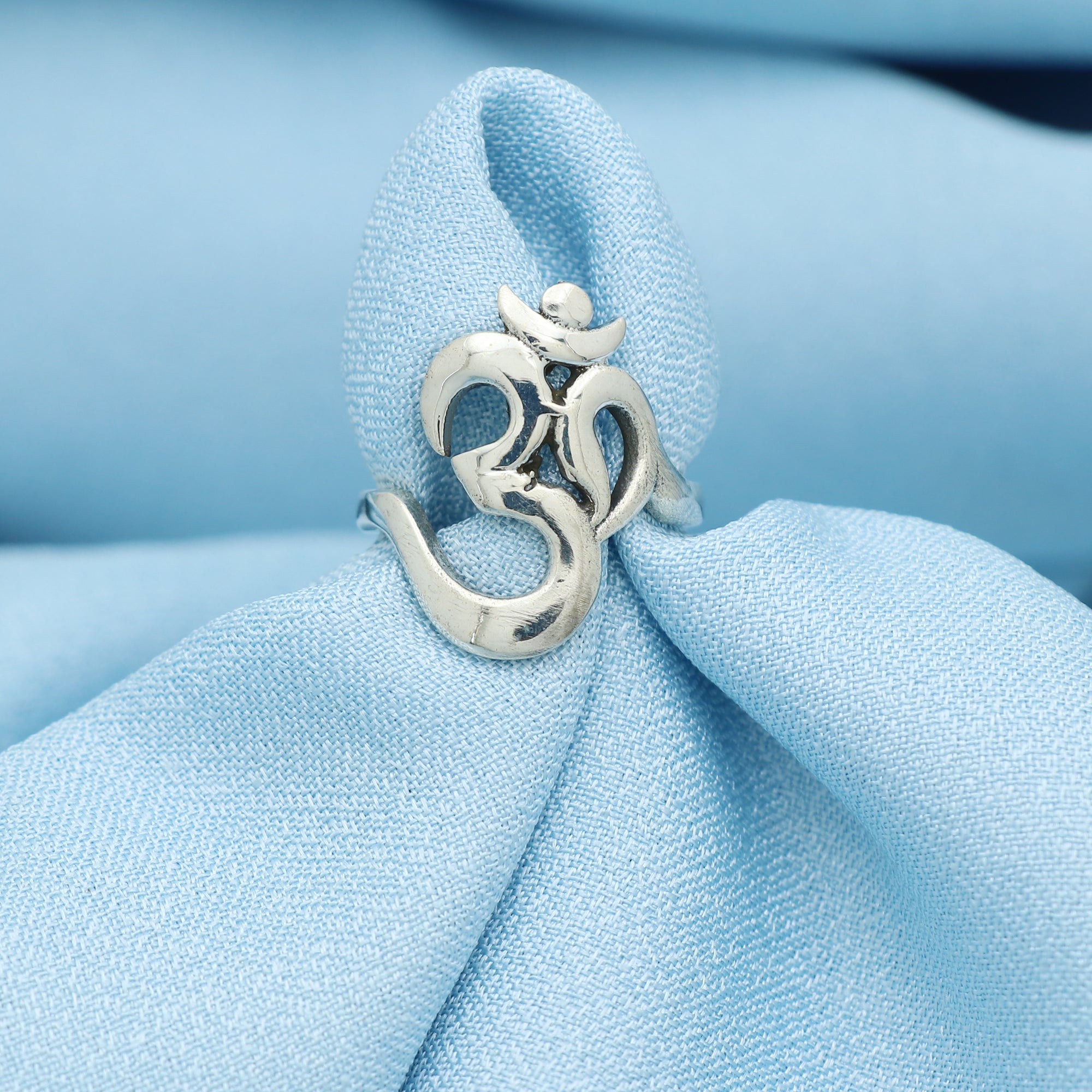 Om Ring 3
