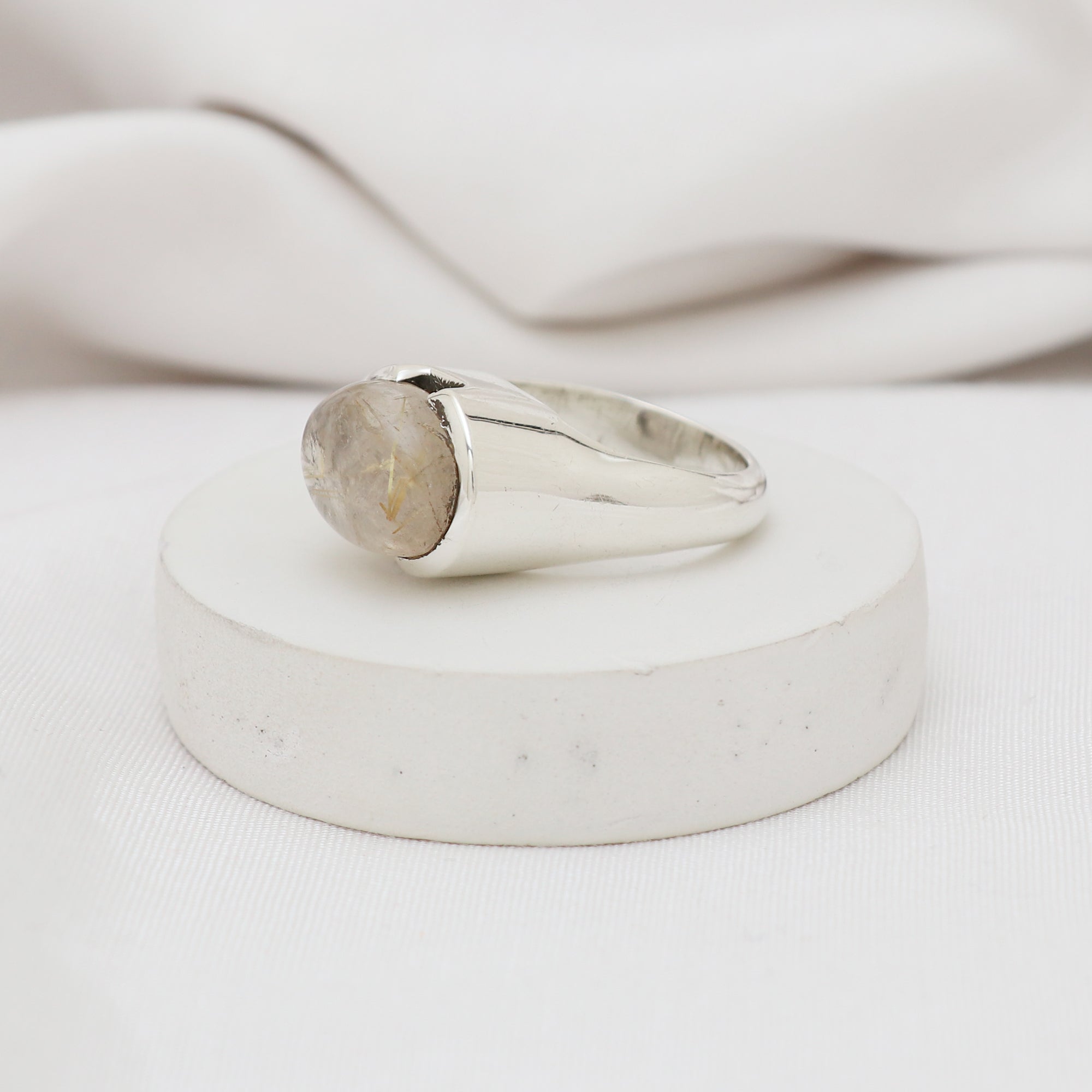 Simple Colet Ring