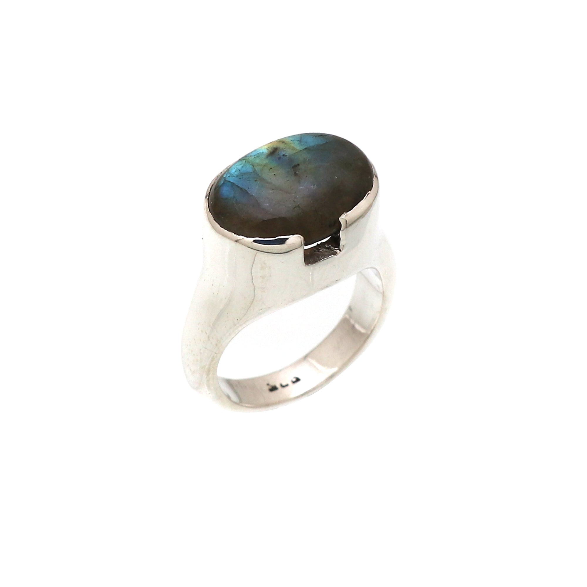 Simple Colet Ring