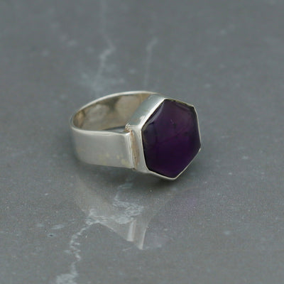 Classic Hexagon Amethyst Ring