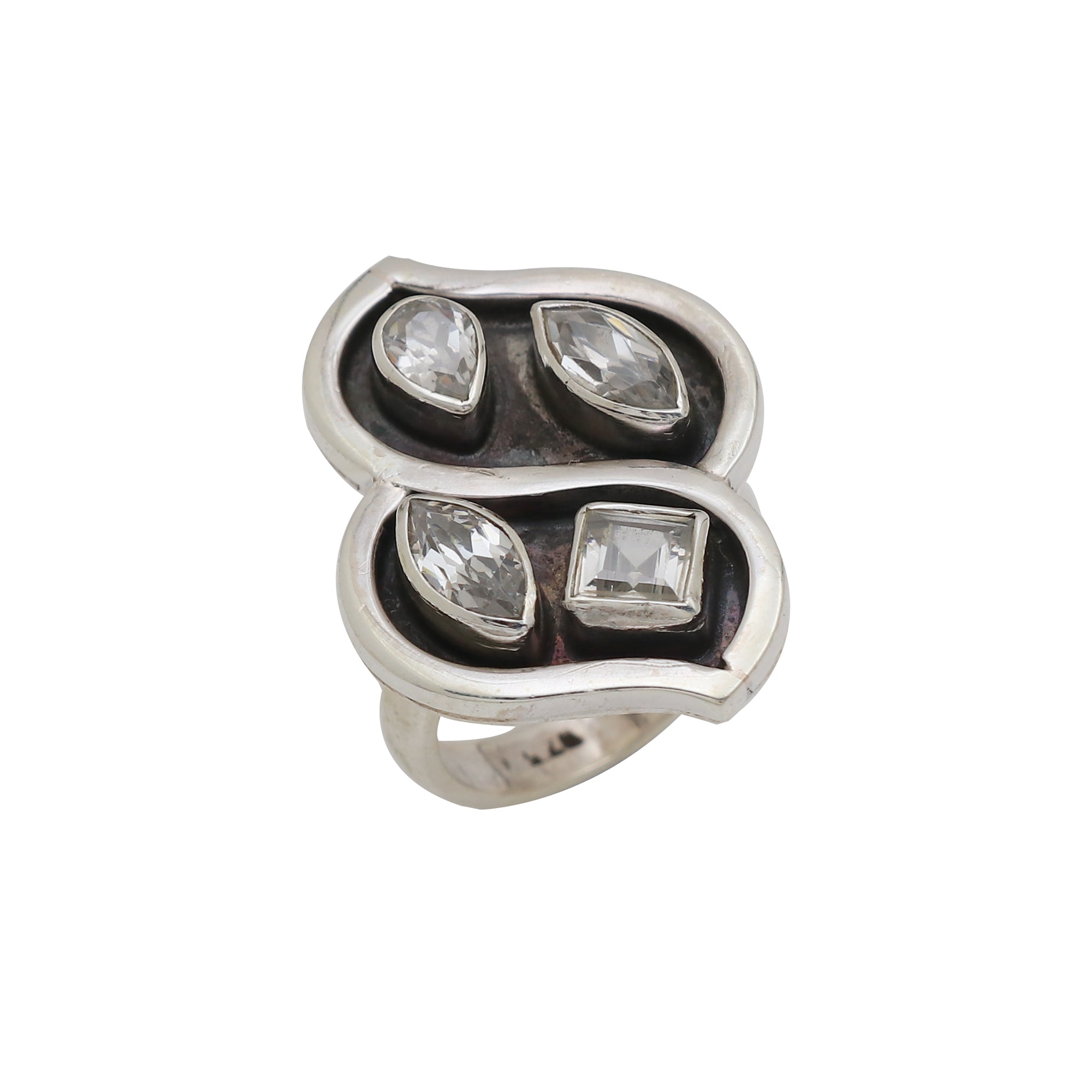 Alien Ring