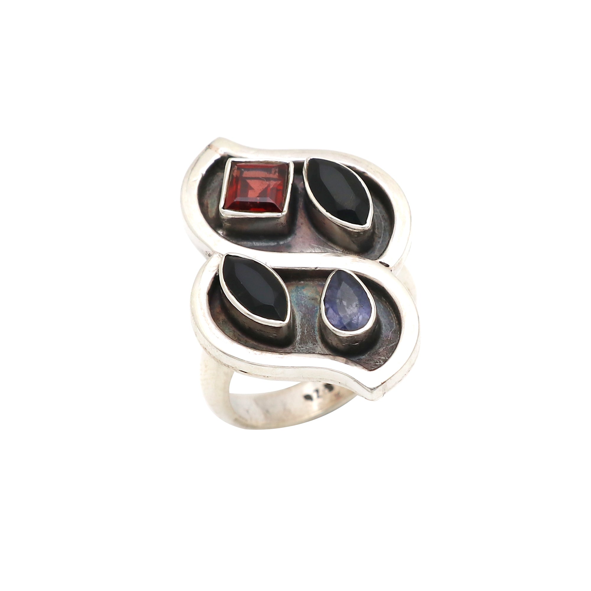 Alien Ring