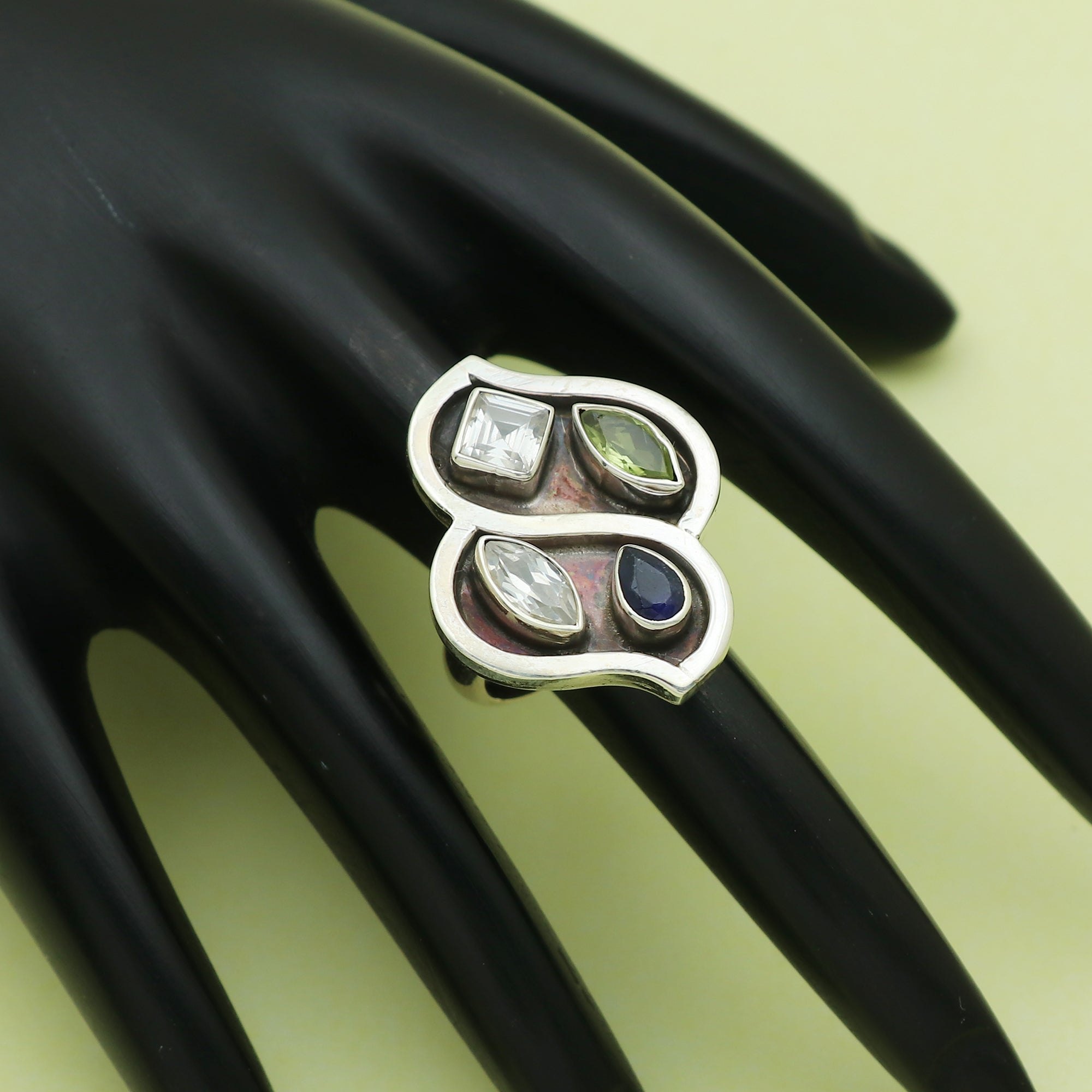 Alien Ring