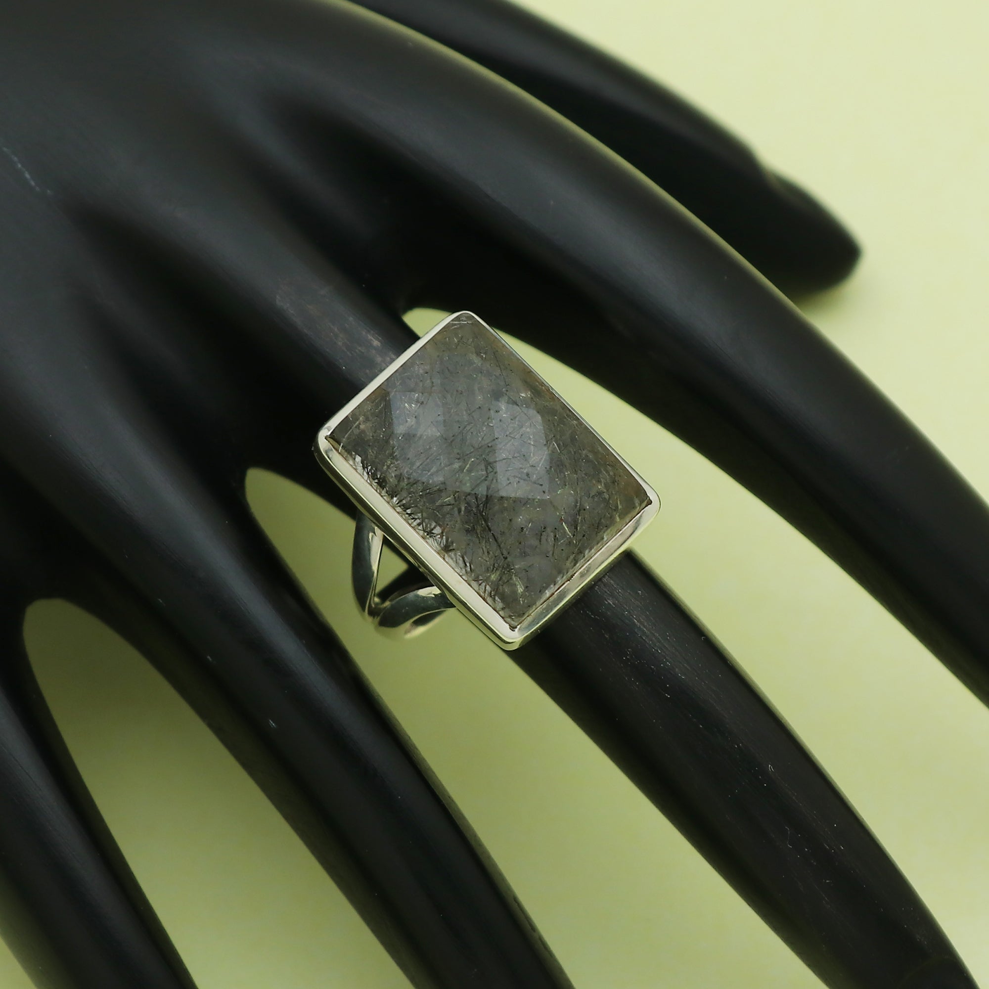 Classic Ring