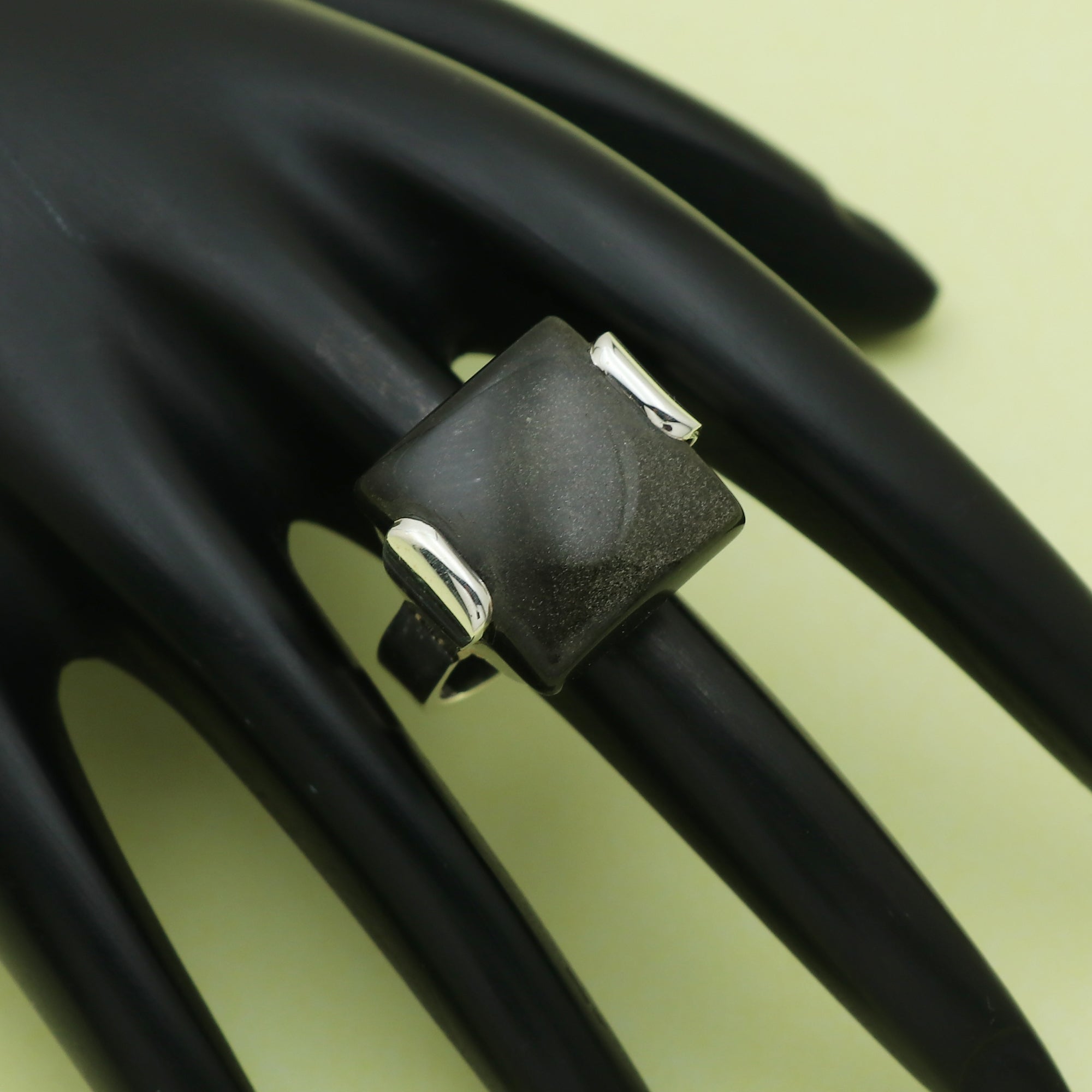 Maya Ring