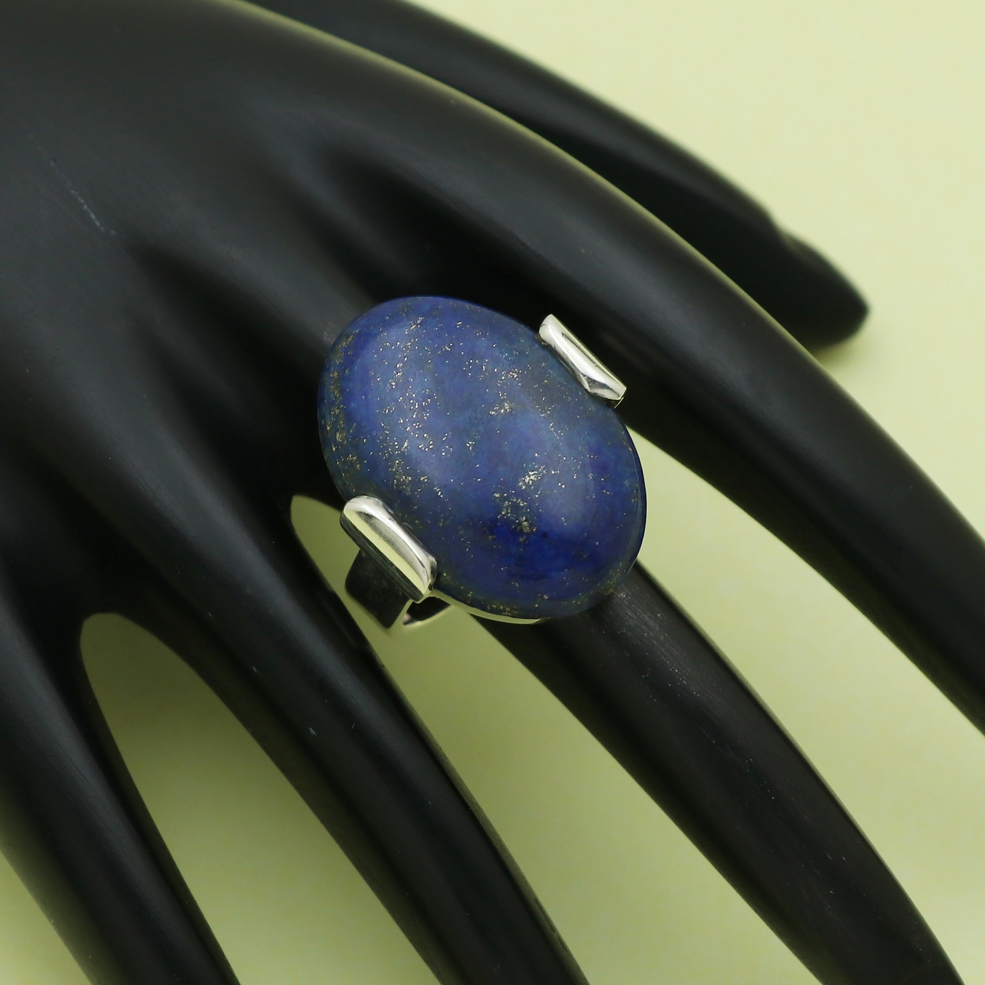 Maya Ring