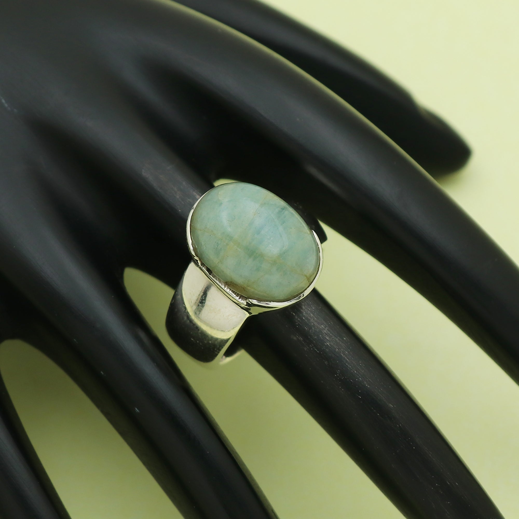 Classic Oval Ring