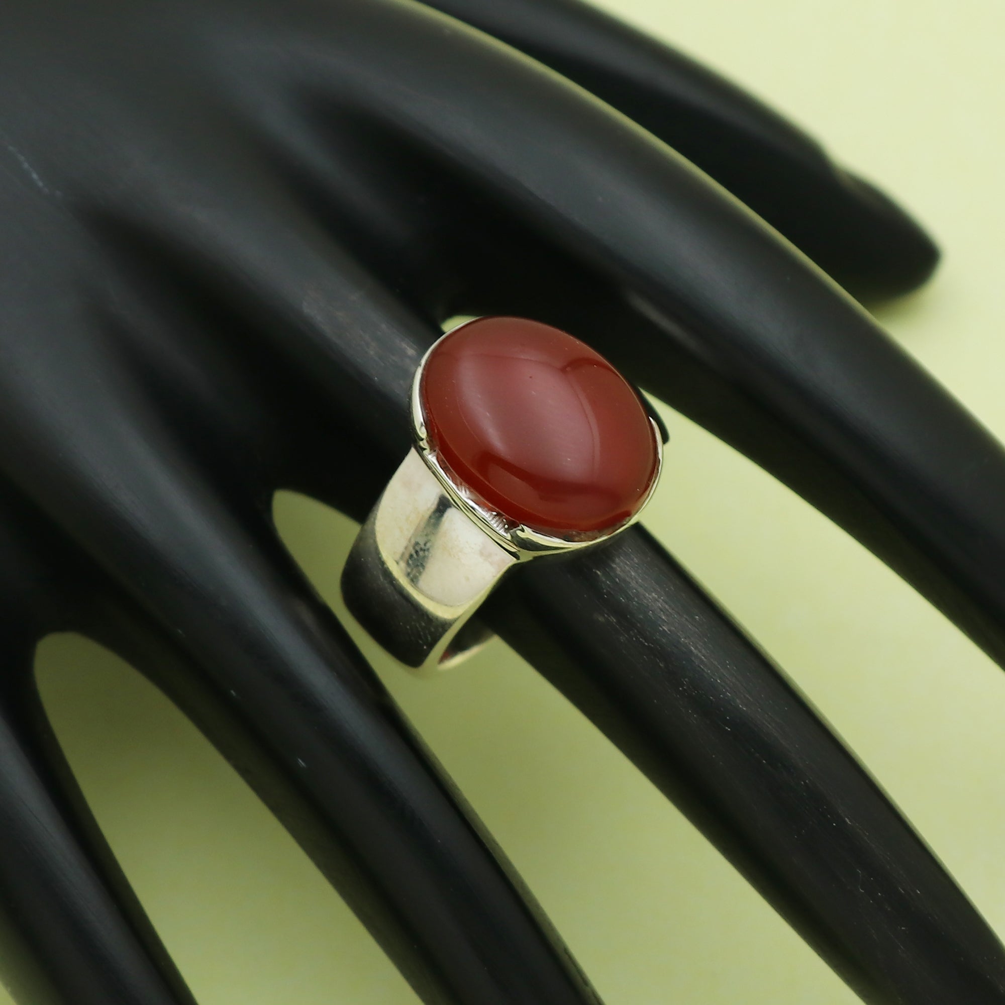 Classic Oval Ring