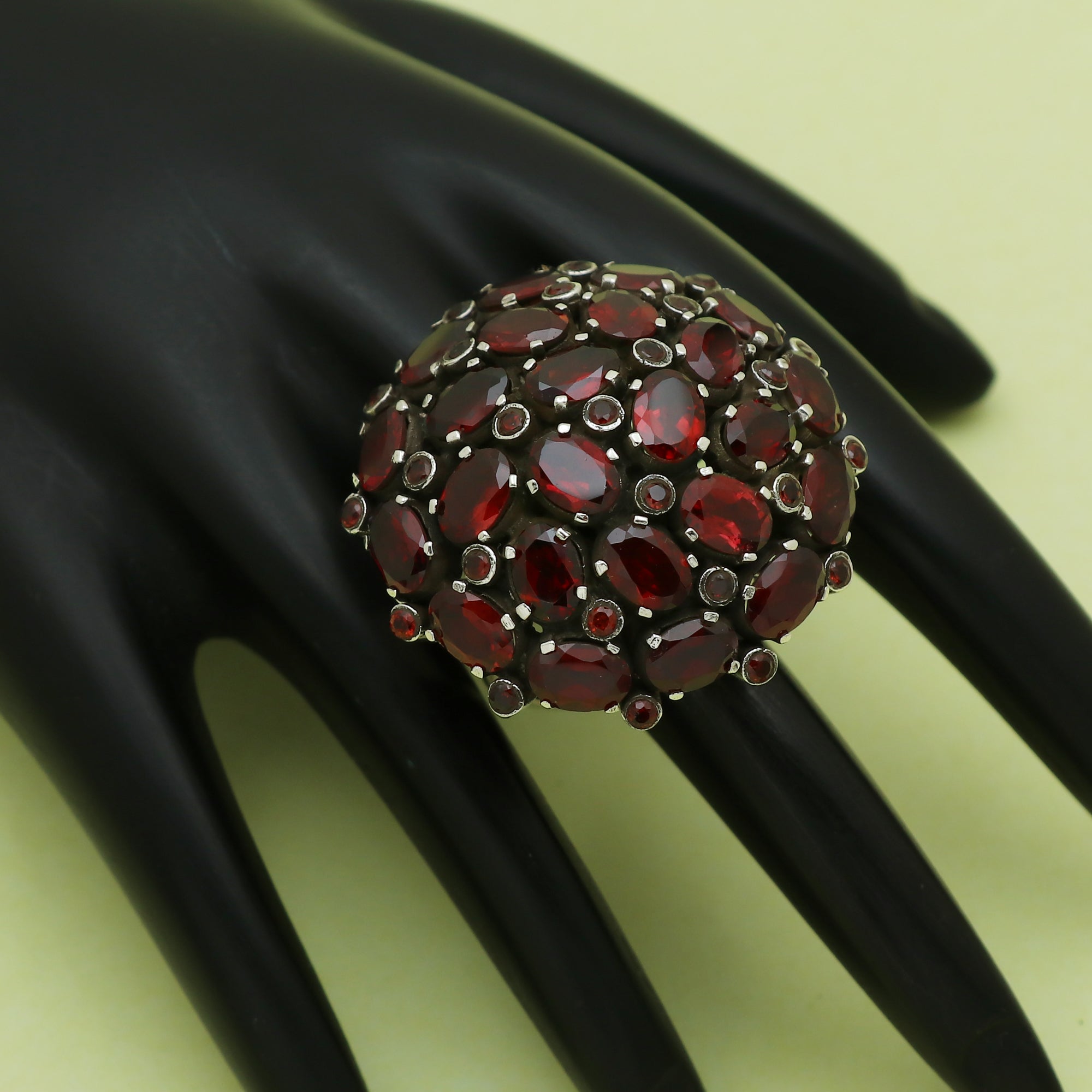 Heaven Garnet Ring
