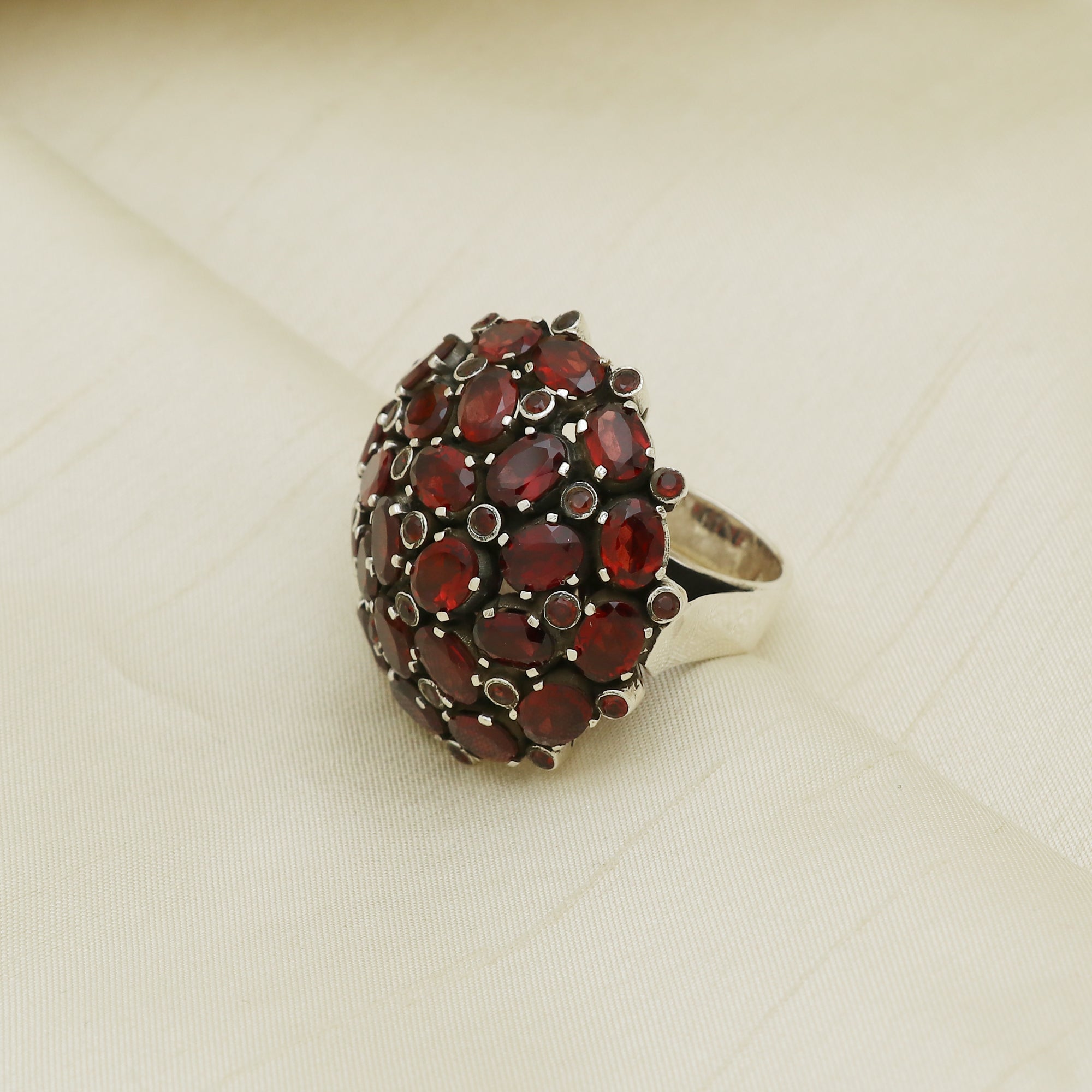 Heaven Garnet Ring