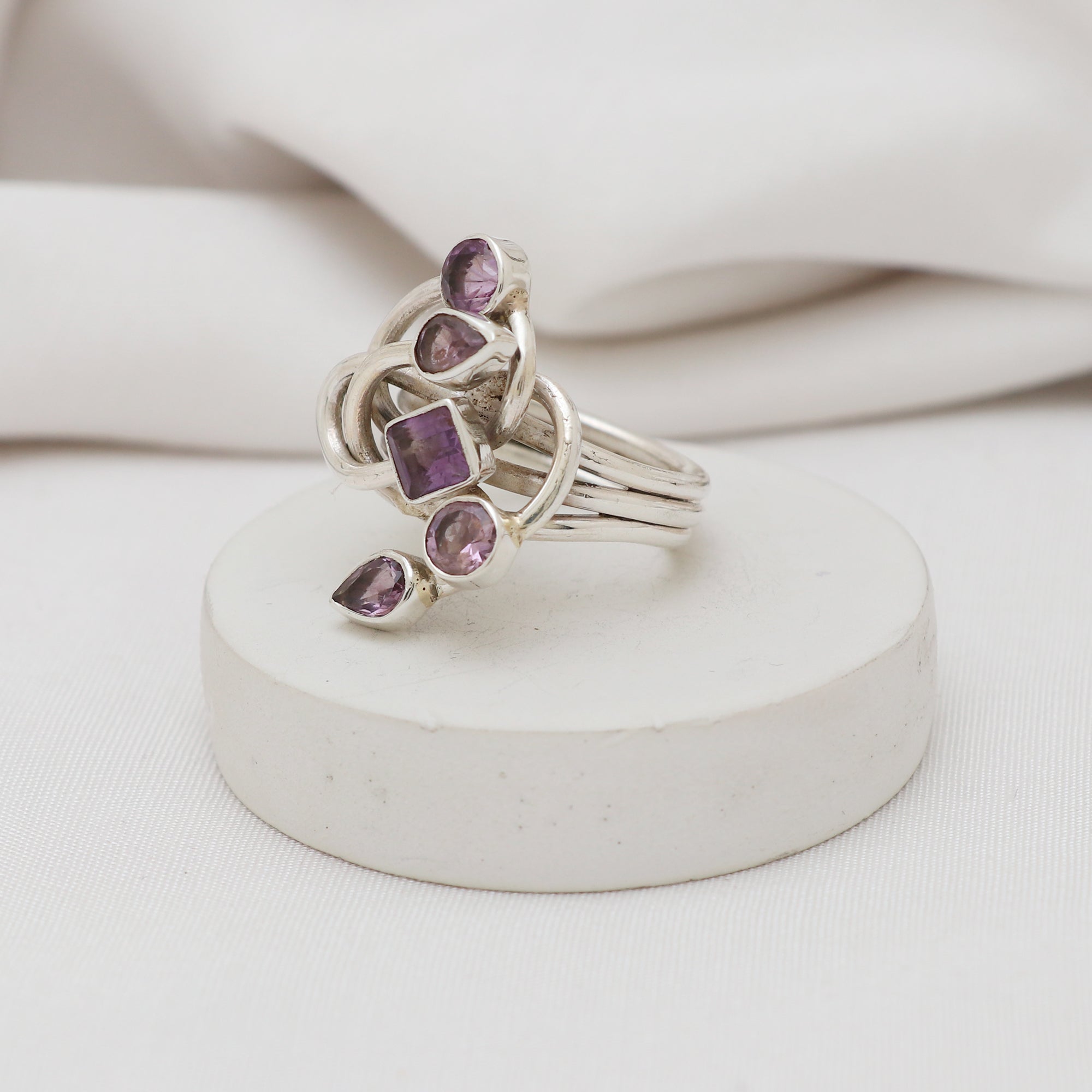 Wired Ring