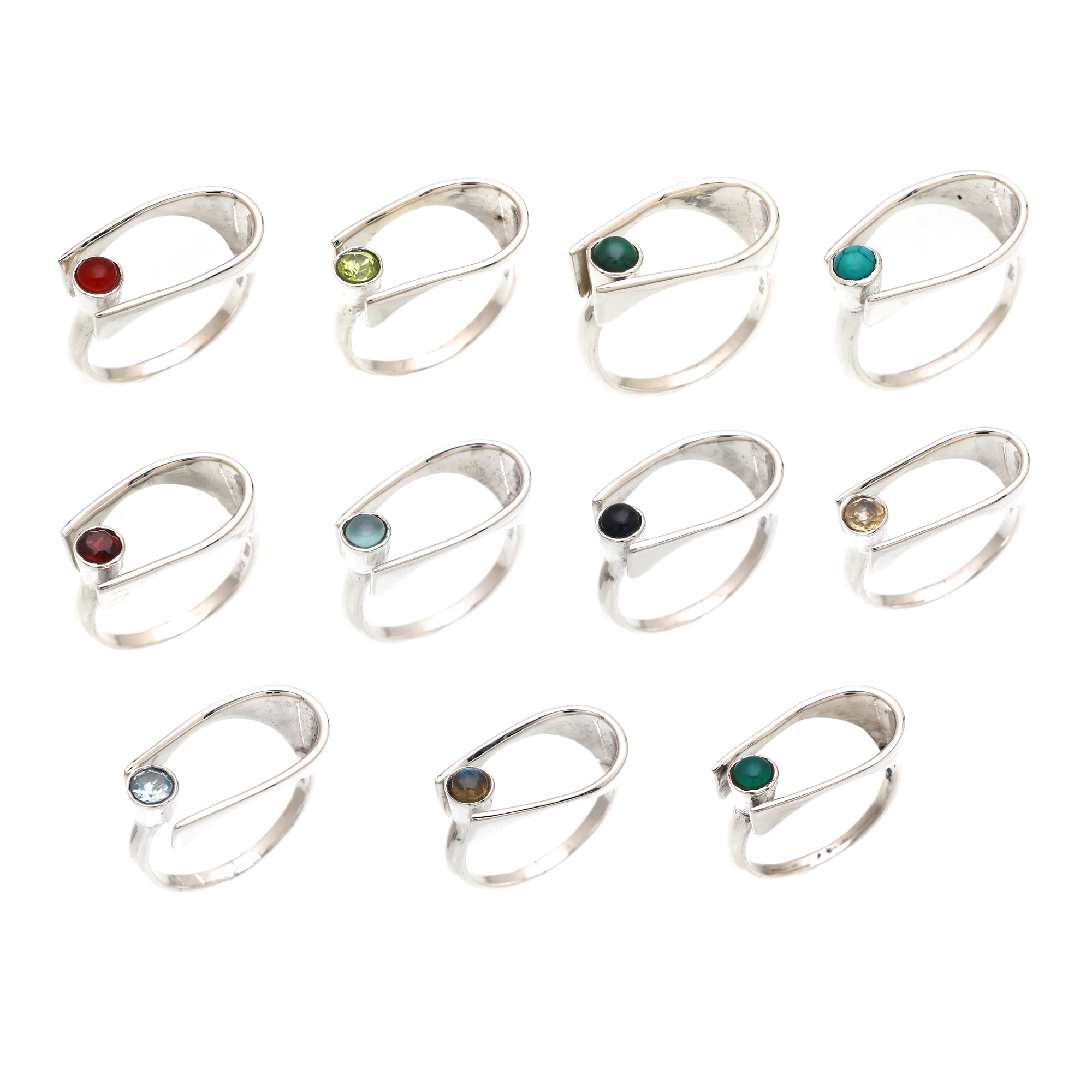 Designer Classic Round Stone Ring