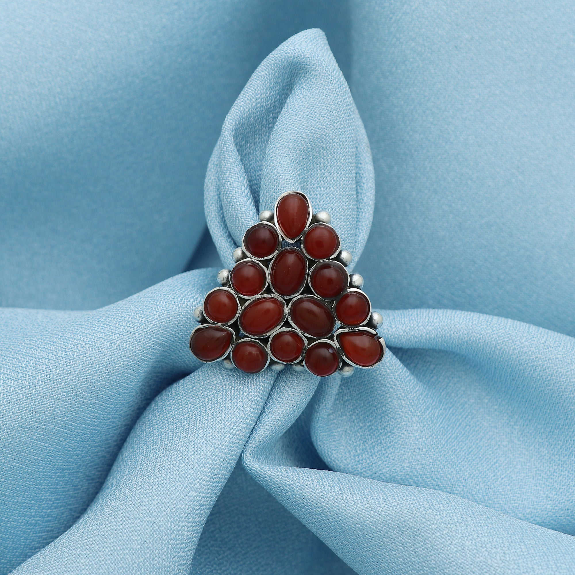 Pyramid Ring