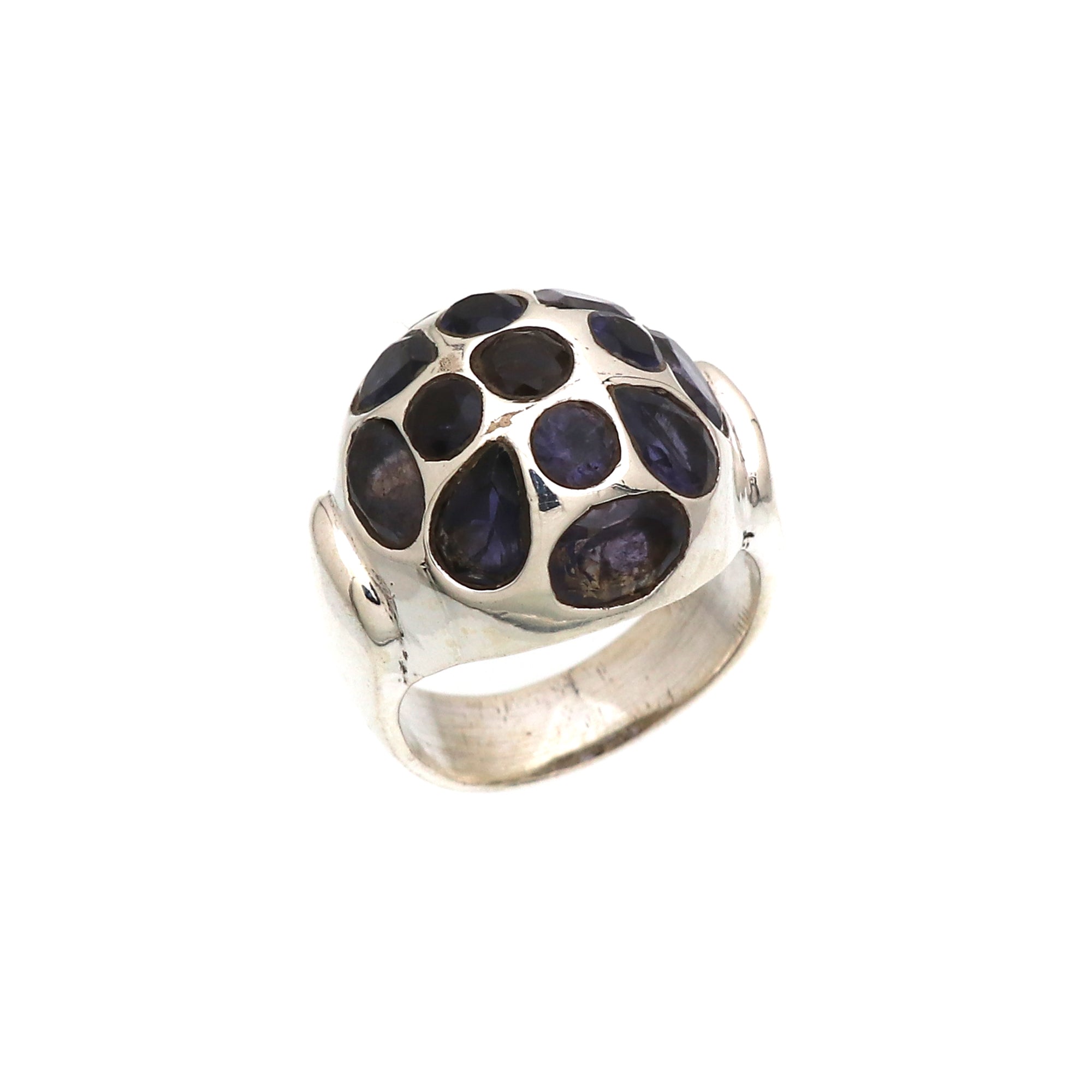 Globe Ring
