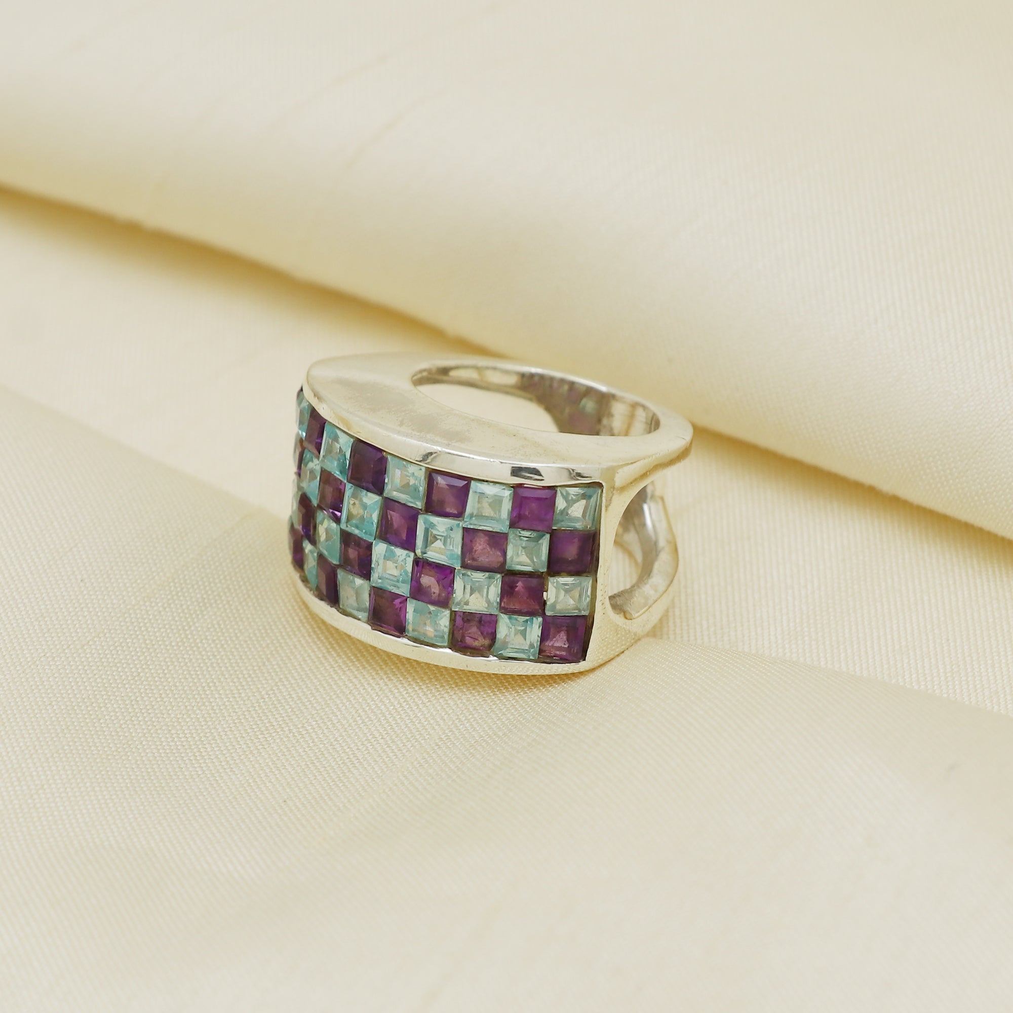 Elegant Ring