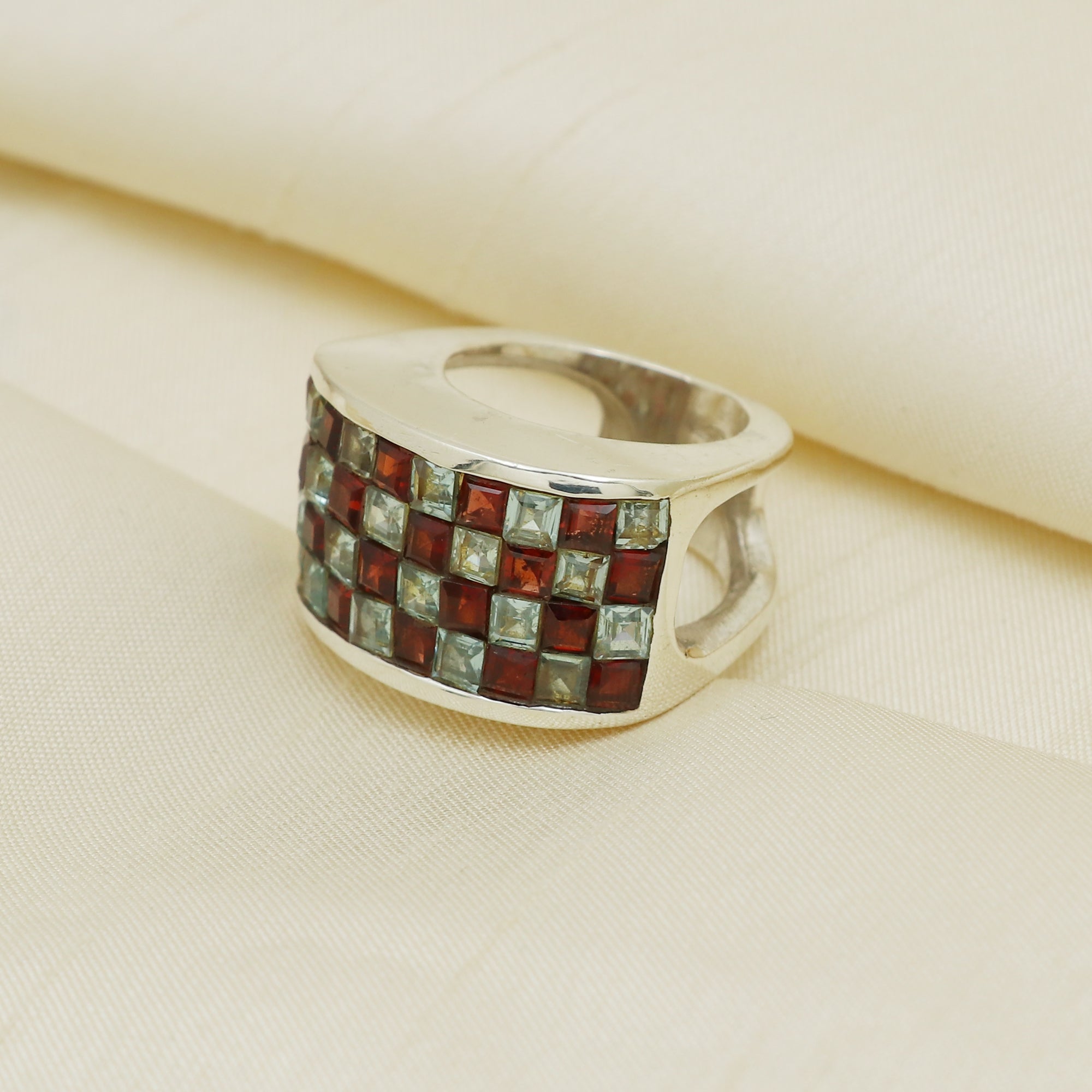 Elegant Ring