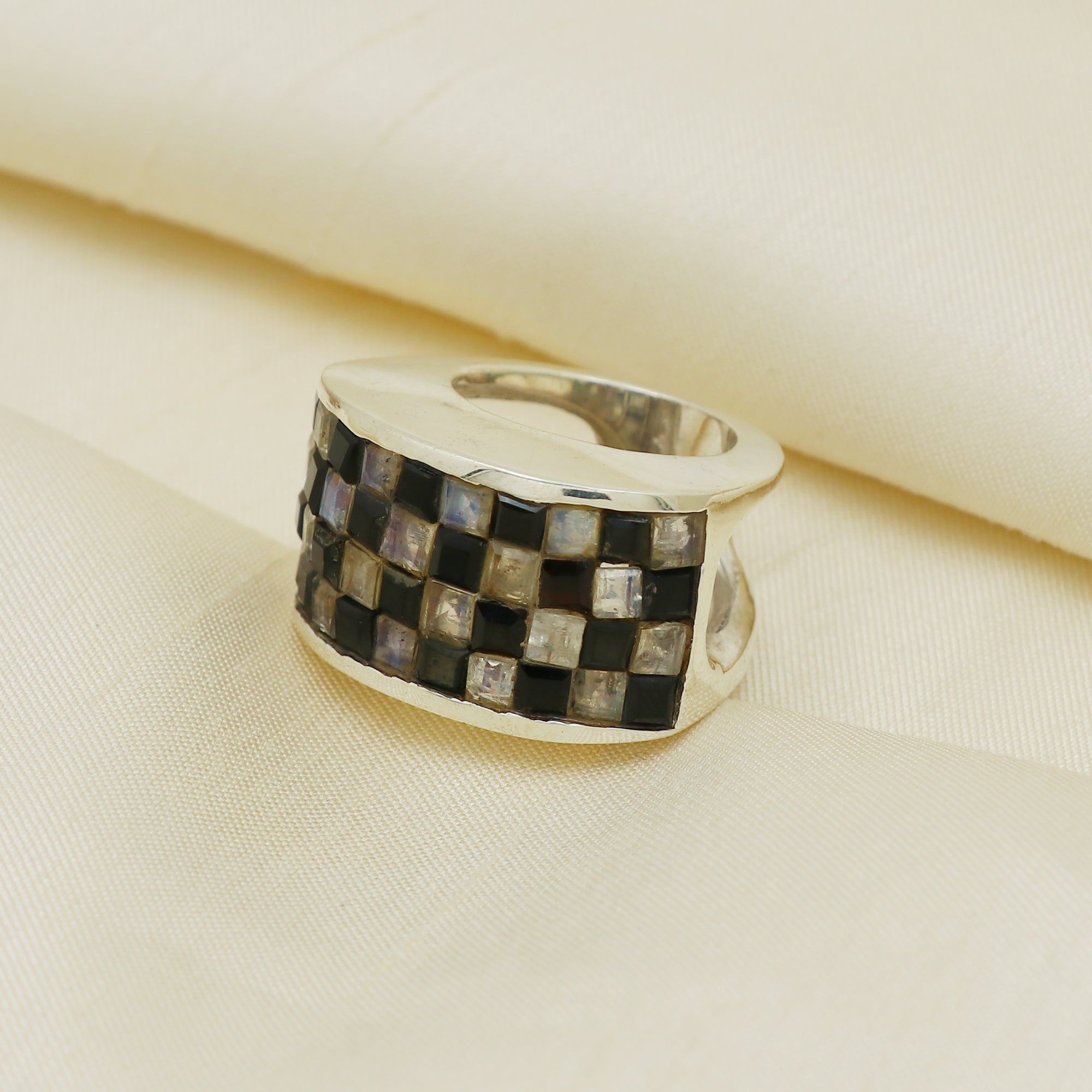 Elegant Ring