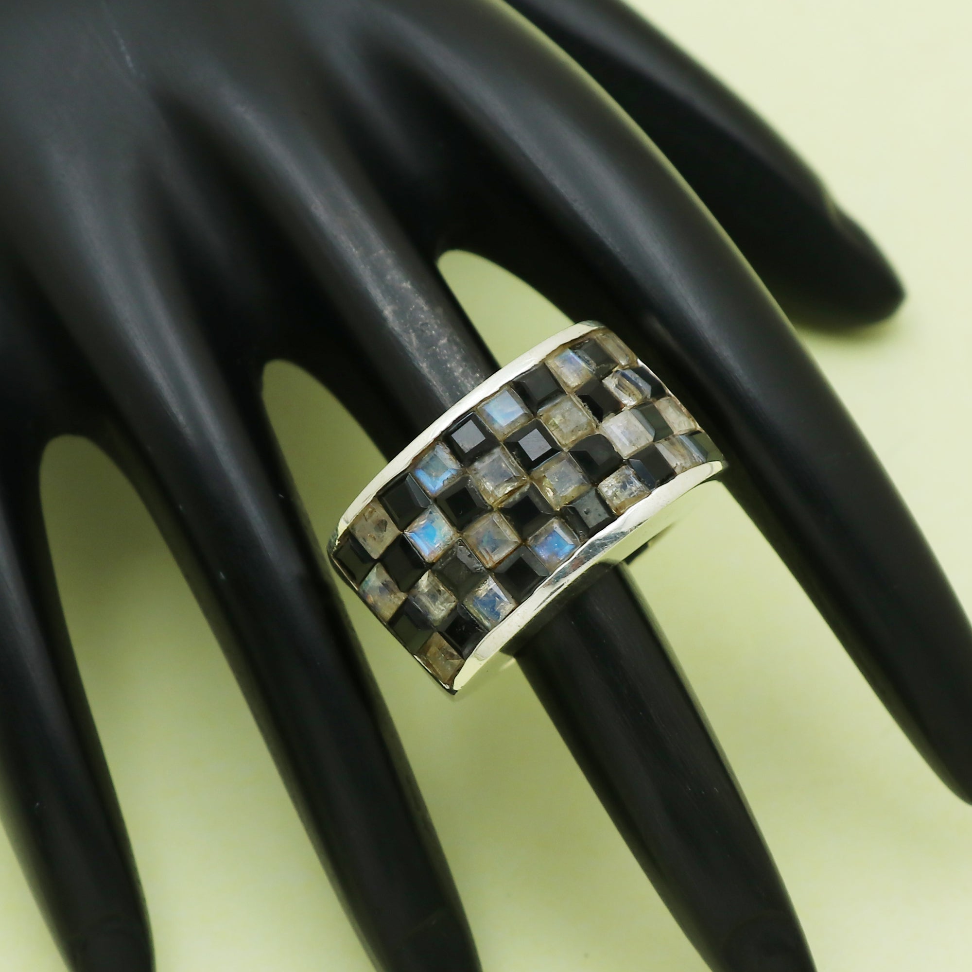 Elegant Ring