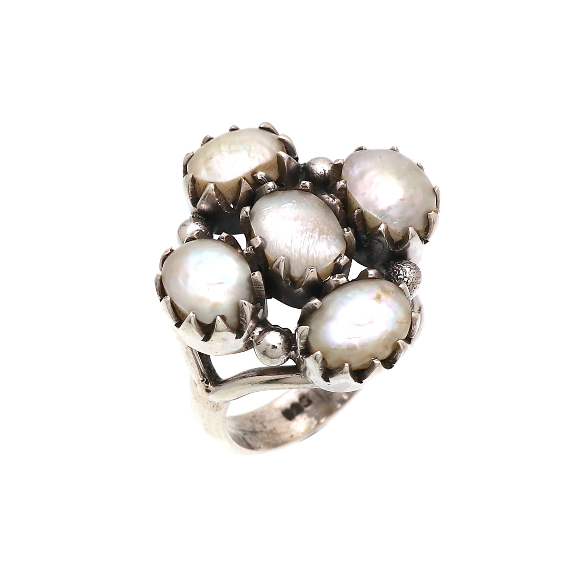 Kaata Ring