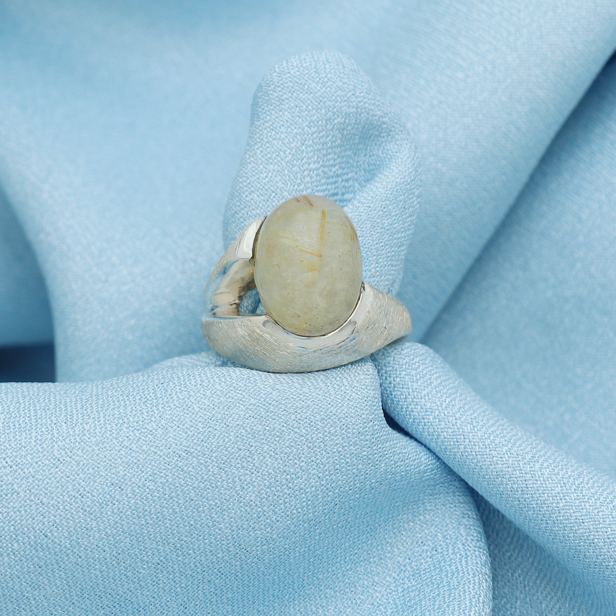 Bastian Ring