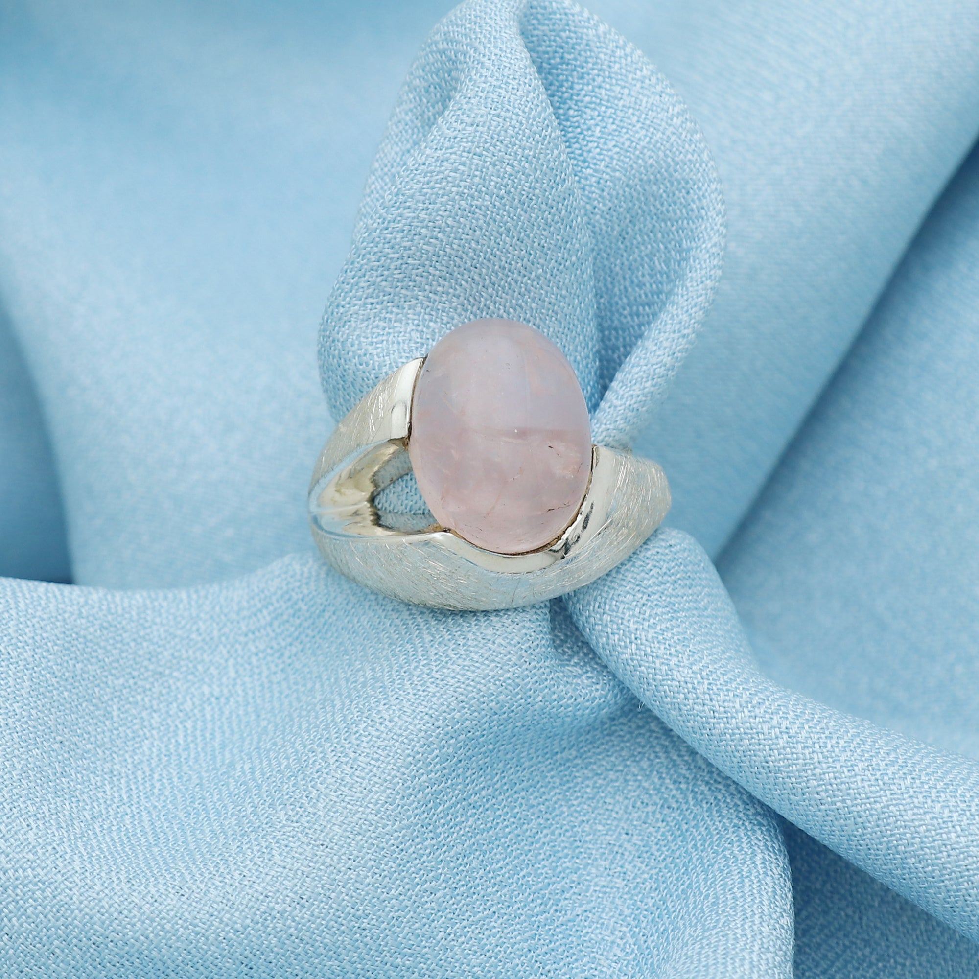 Bastian Ring