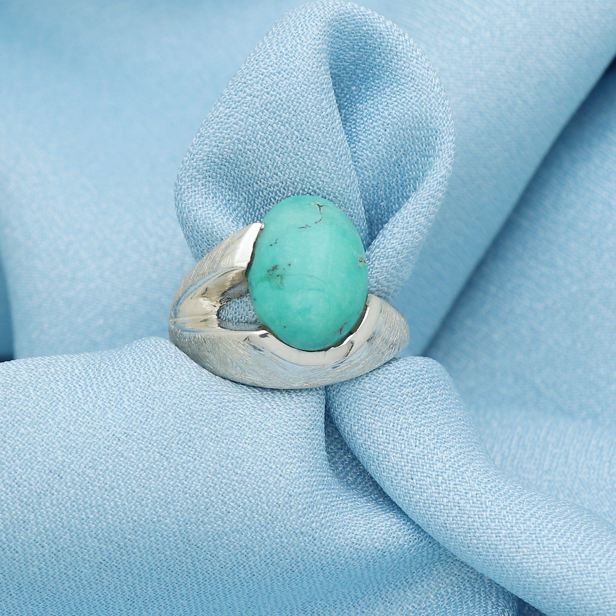 Bastian Ring