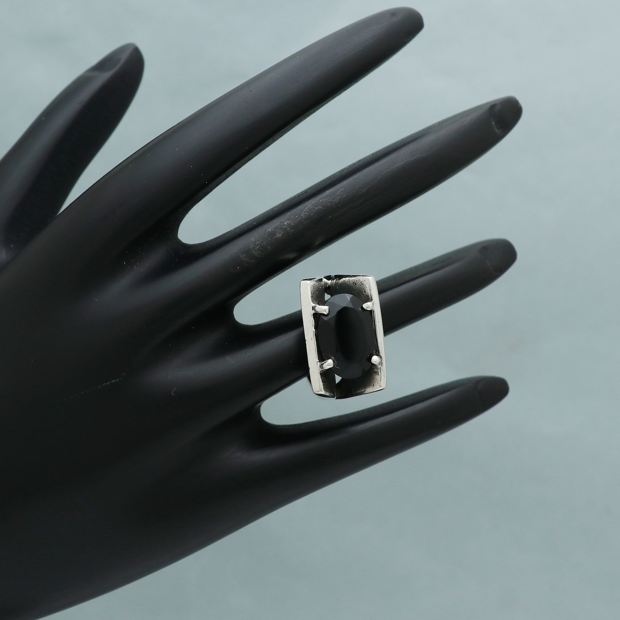Tiara Ring
