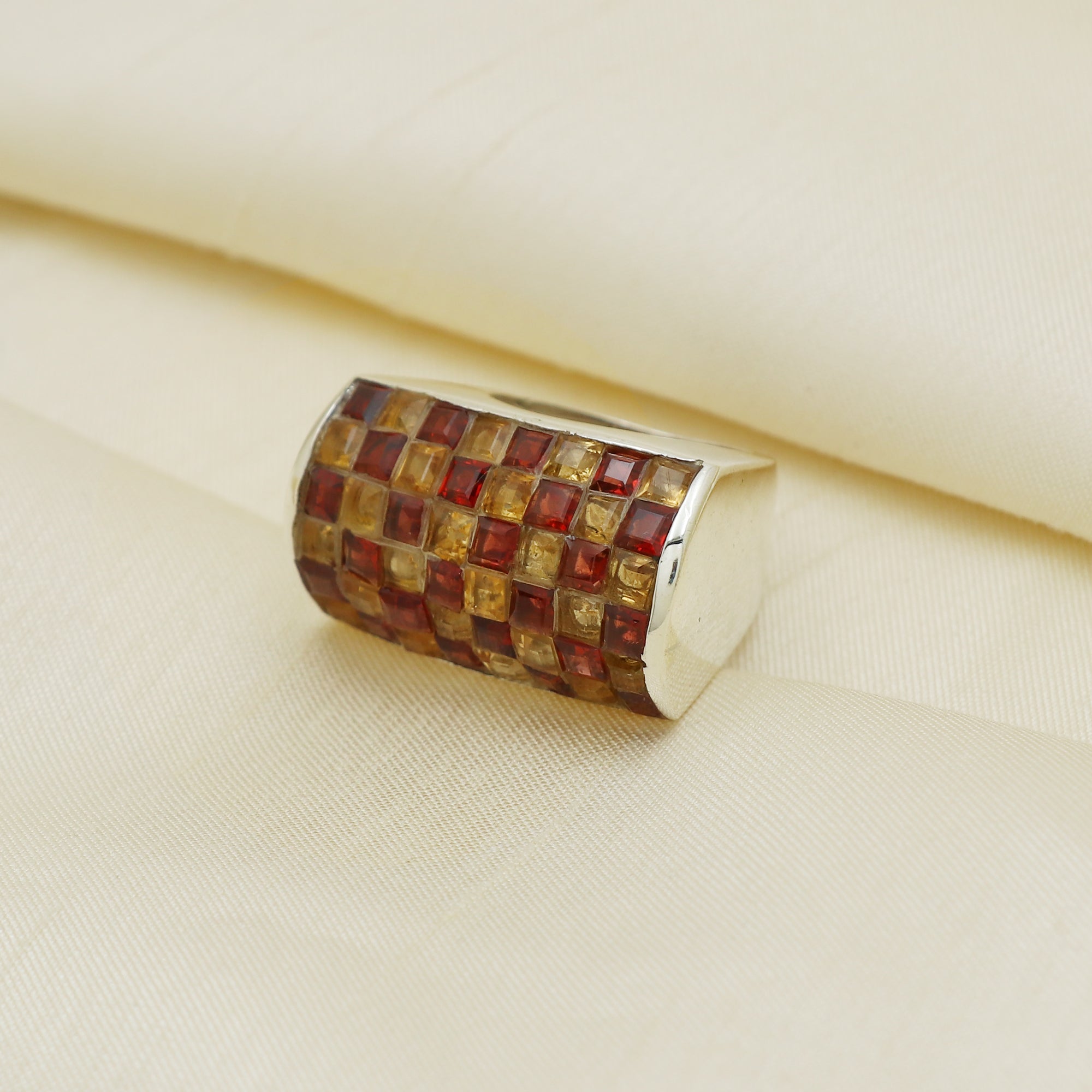 Elegant Ring v2
