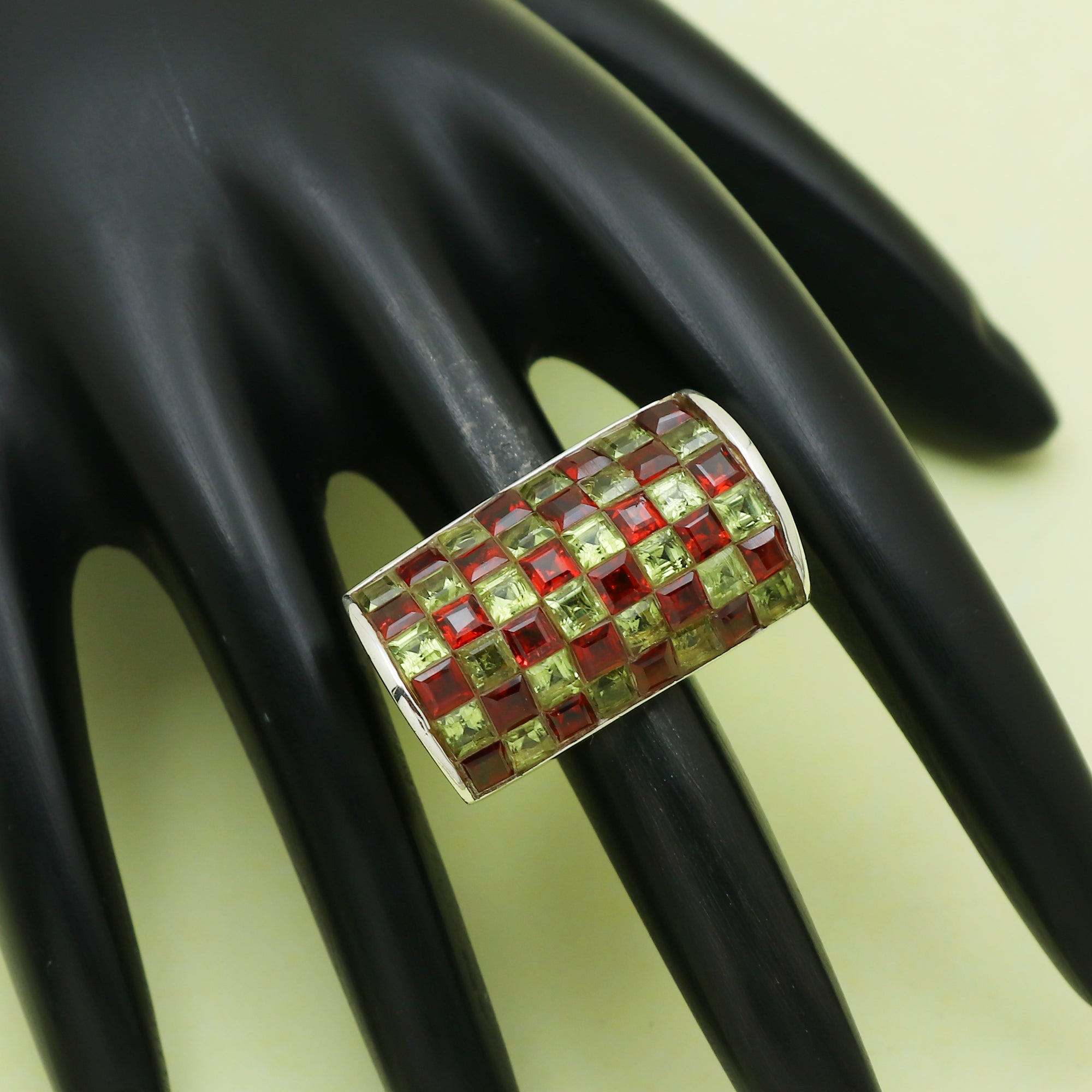 Elegant Ring v2