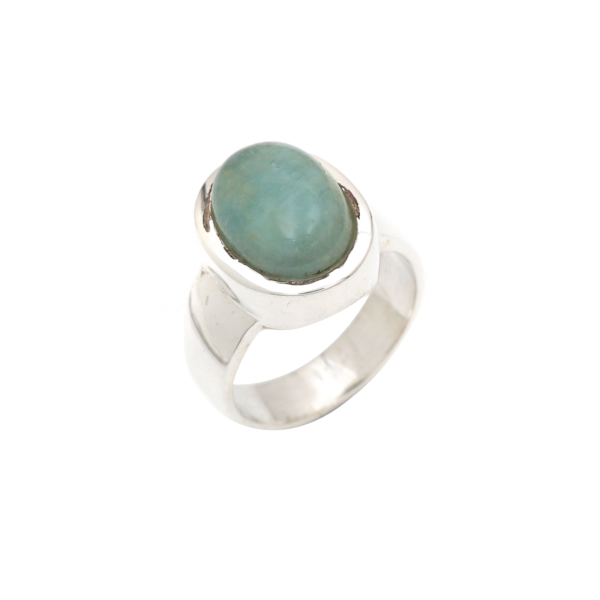 Classic Oval Aquamarine Ring
