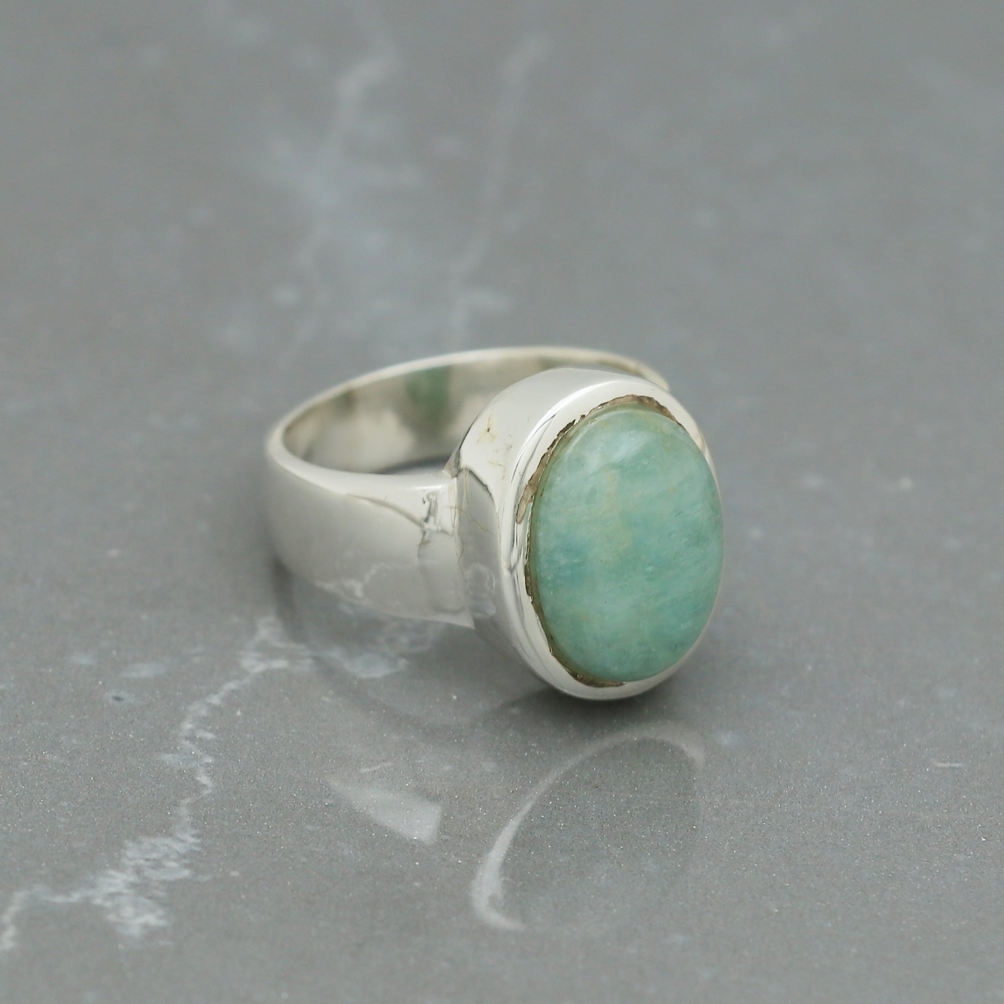 Classic Oval Aquamarine Ring