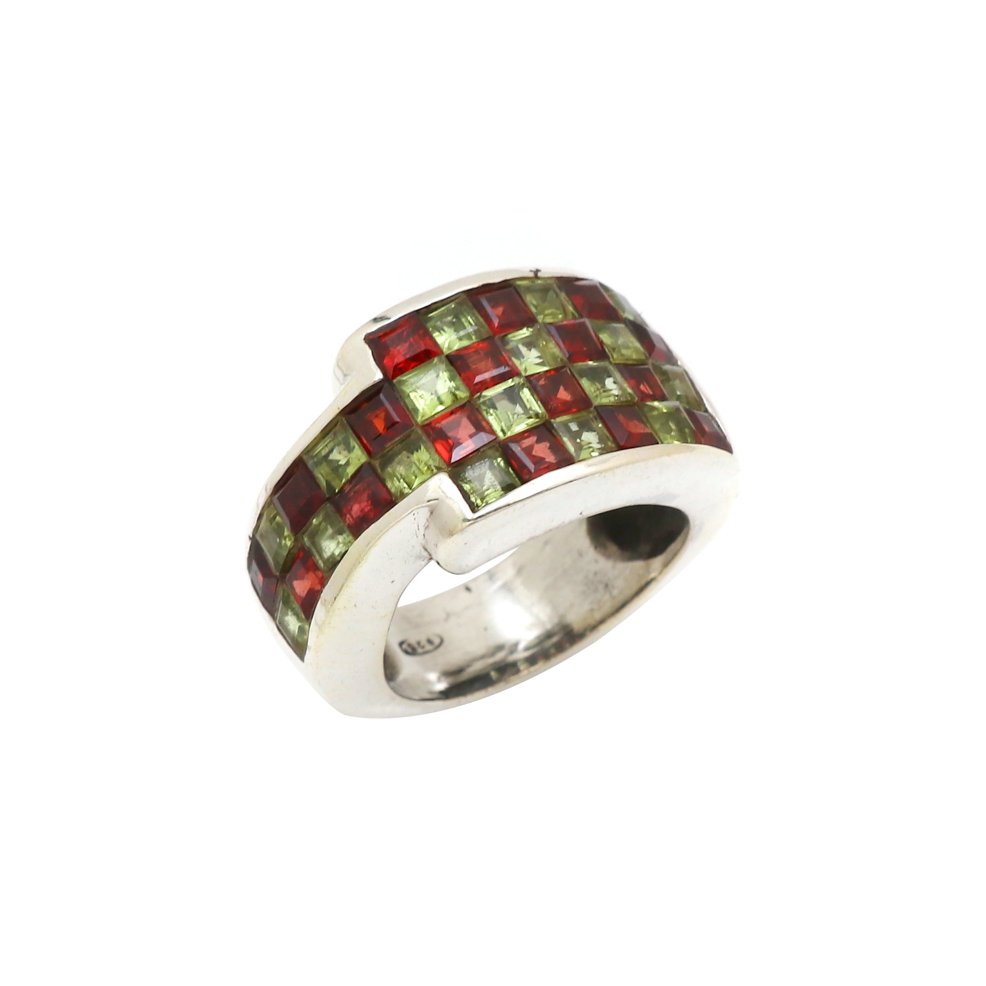Dapper Ring