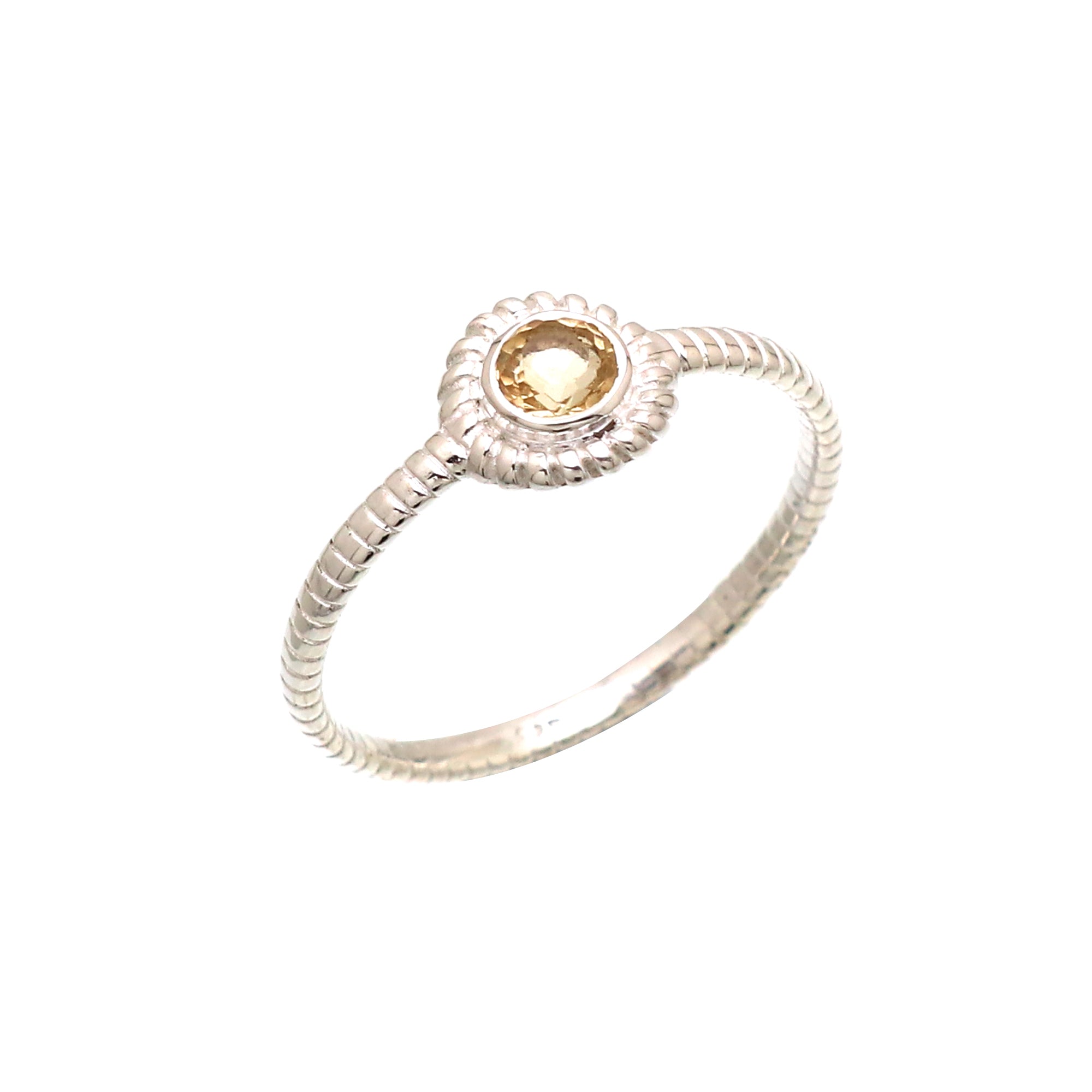 Designer Light Weight Ring