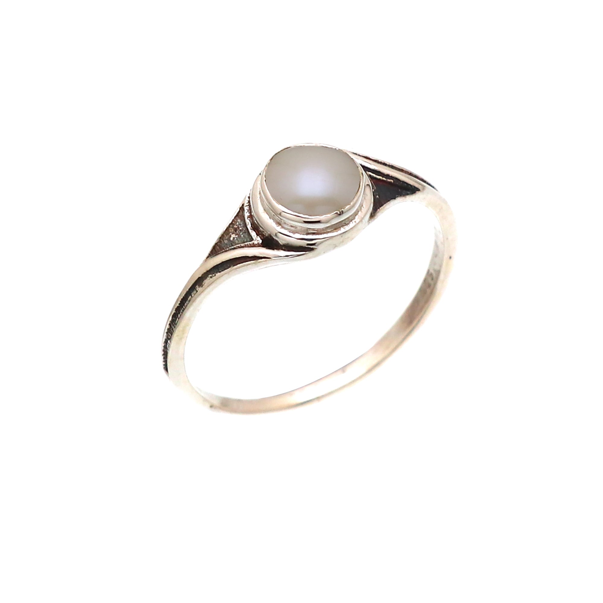 Stylish Minimal Ring