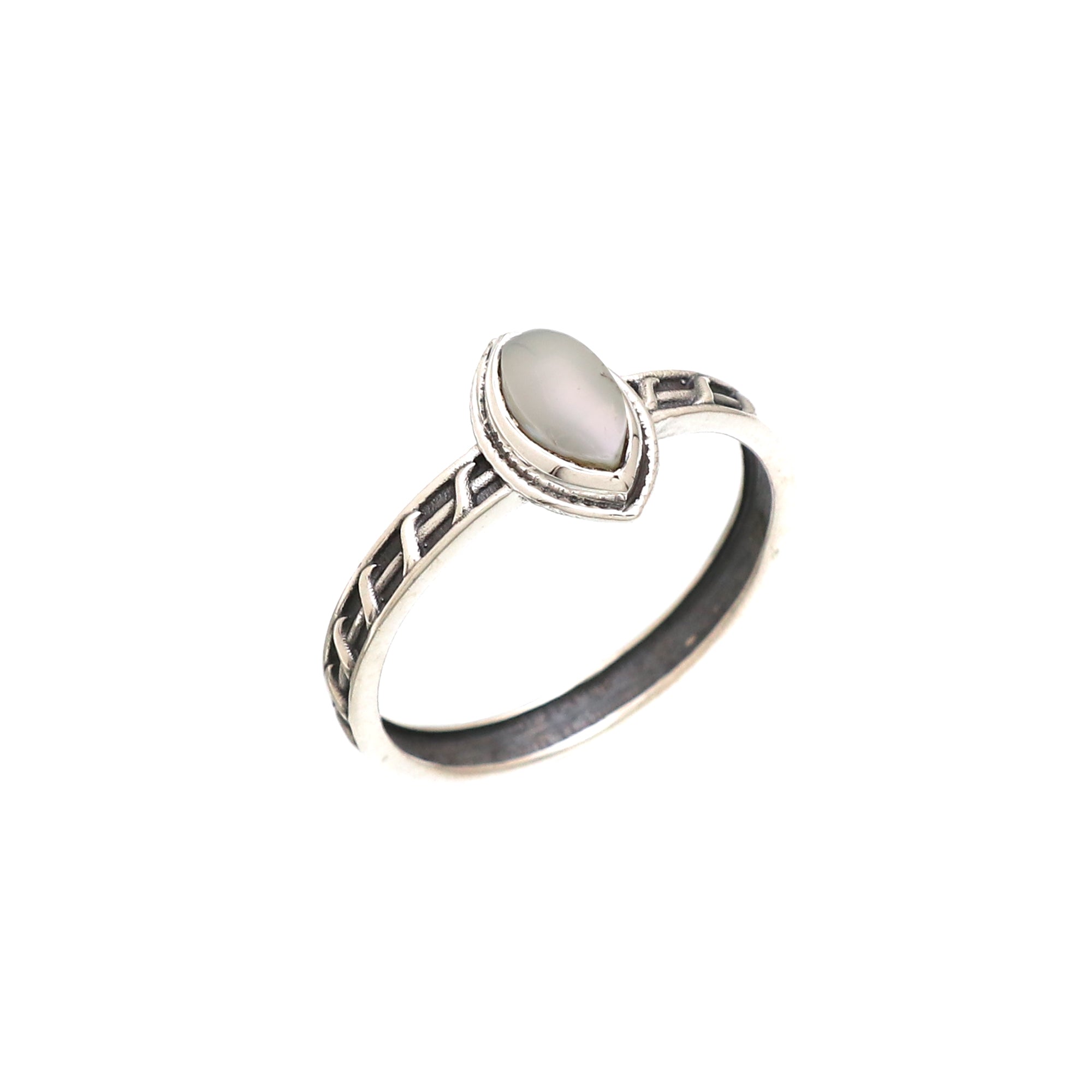 Marquise Minimal Ring