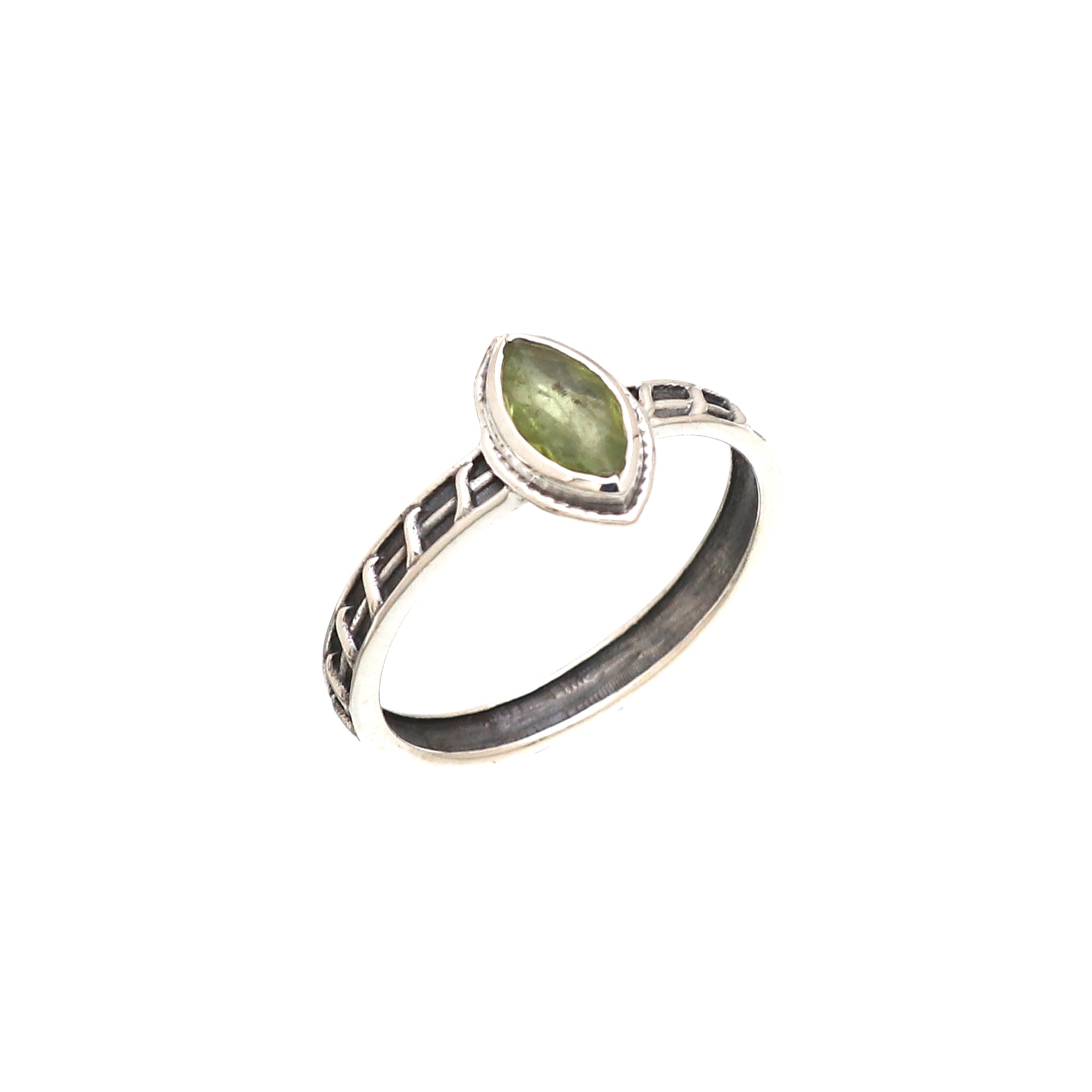Marquise Minimal Ring