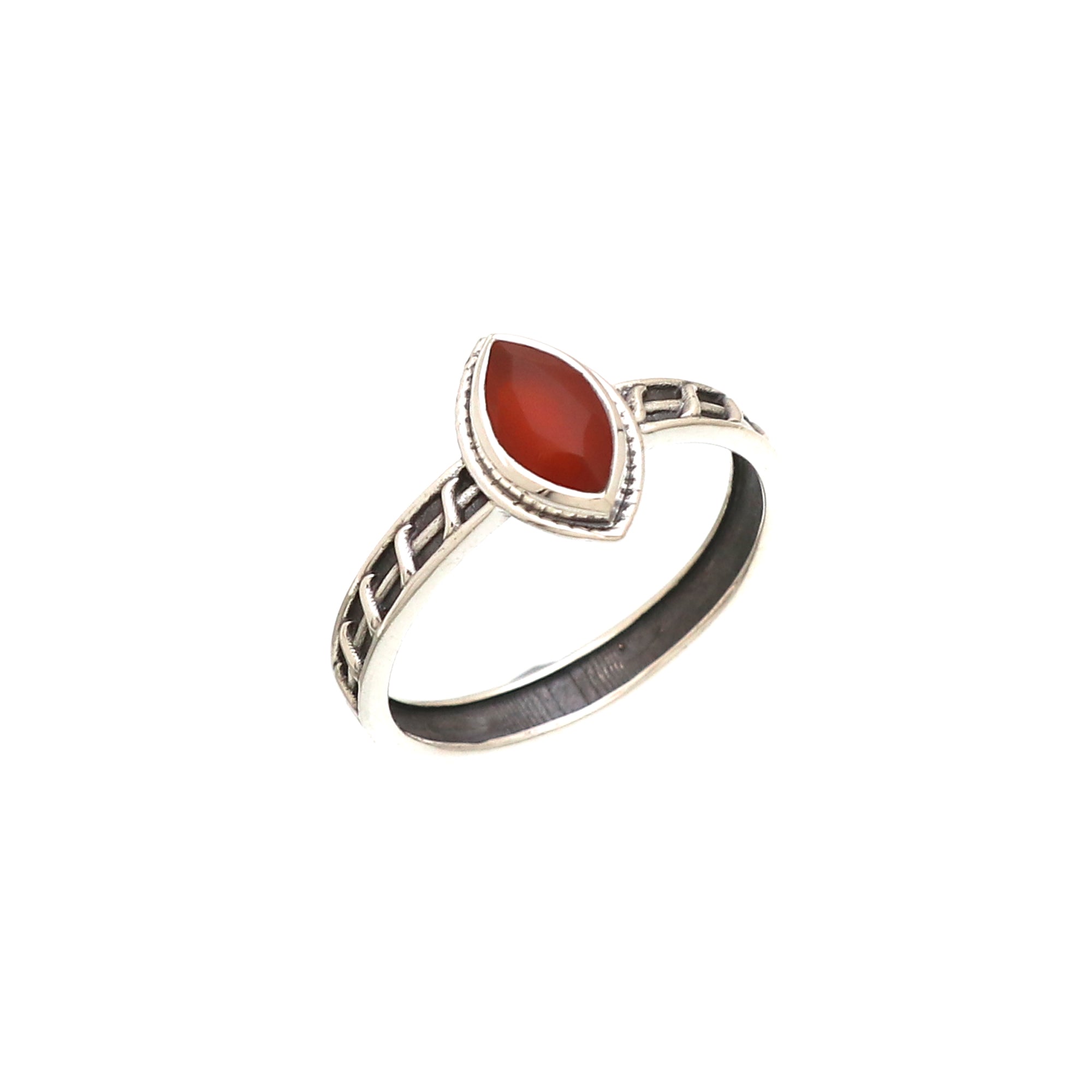 Marquise Minimal Ring