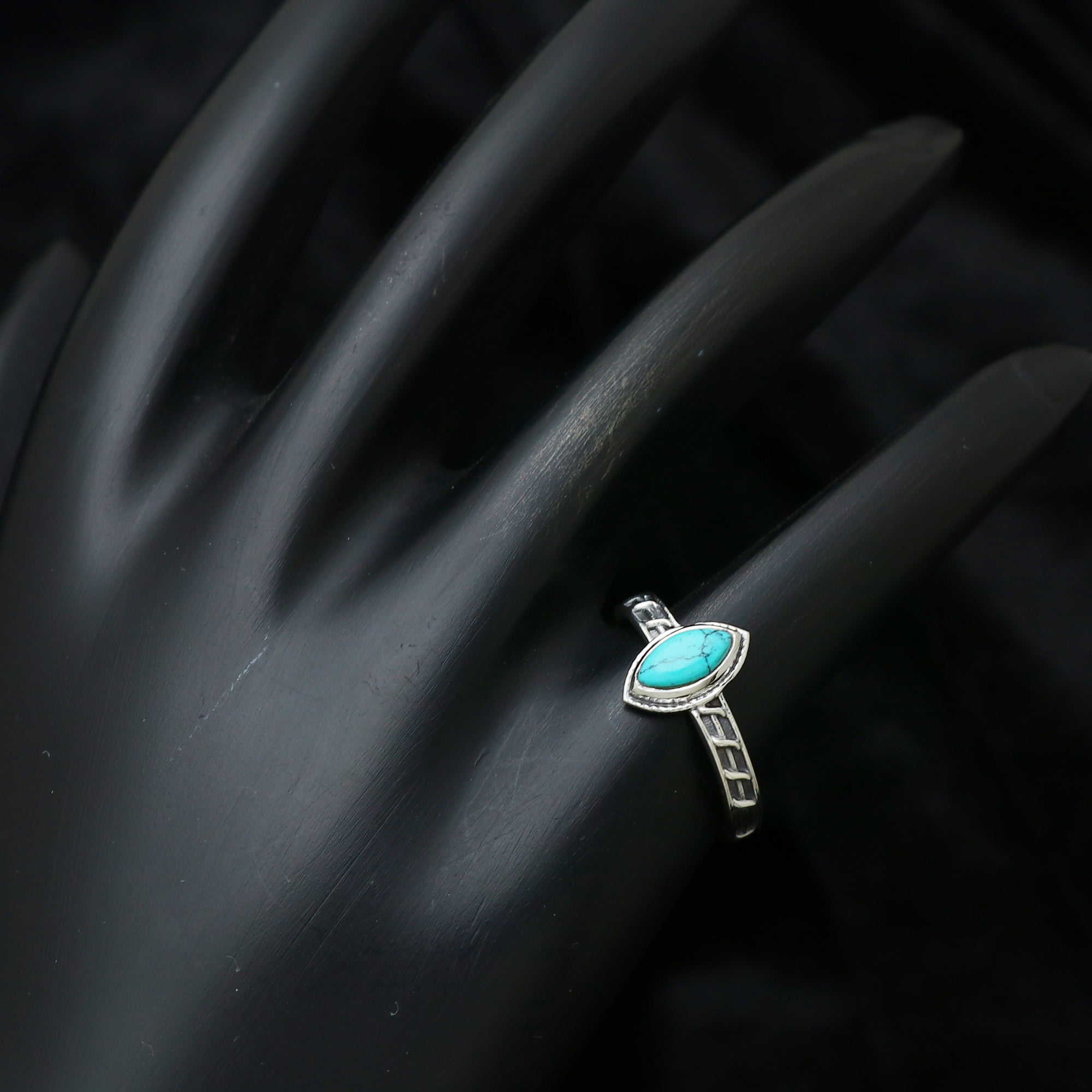 Marquise Minimal Ring